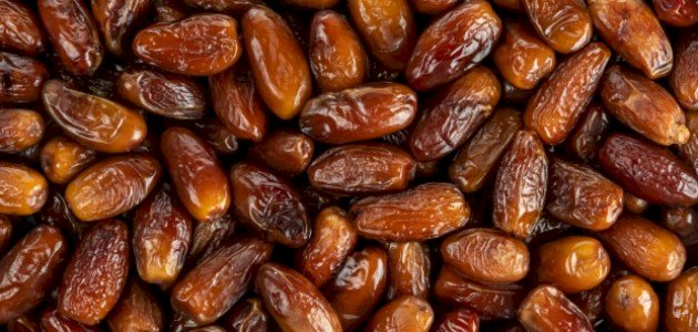 تمور فاخرة