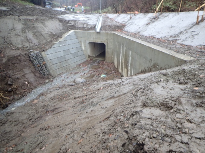 市道向田川又線道路改良工事