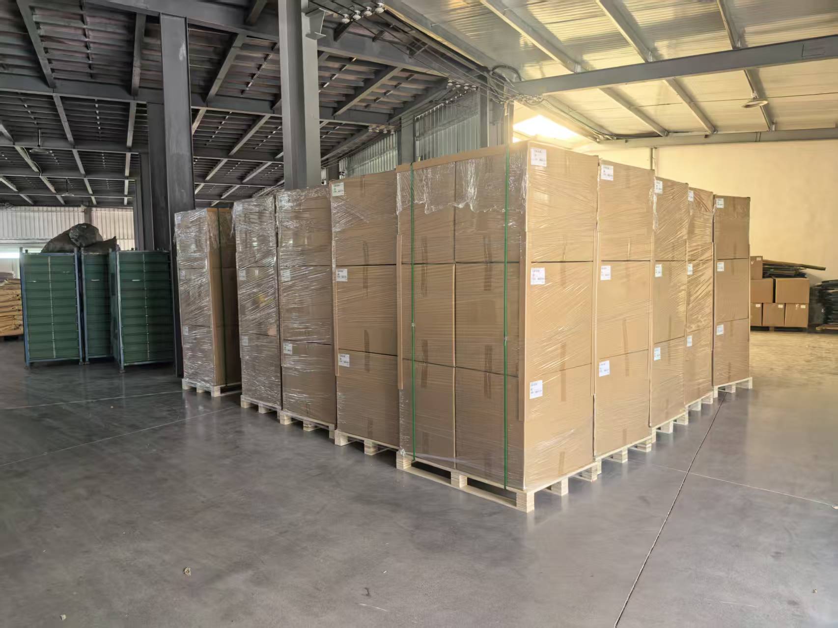 Palletized carton packaging