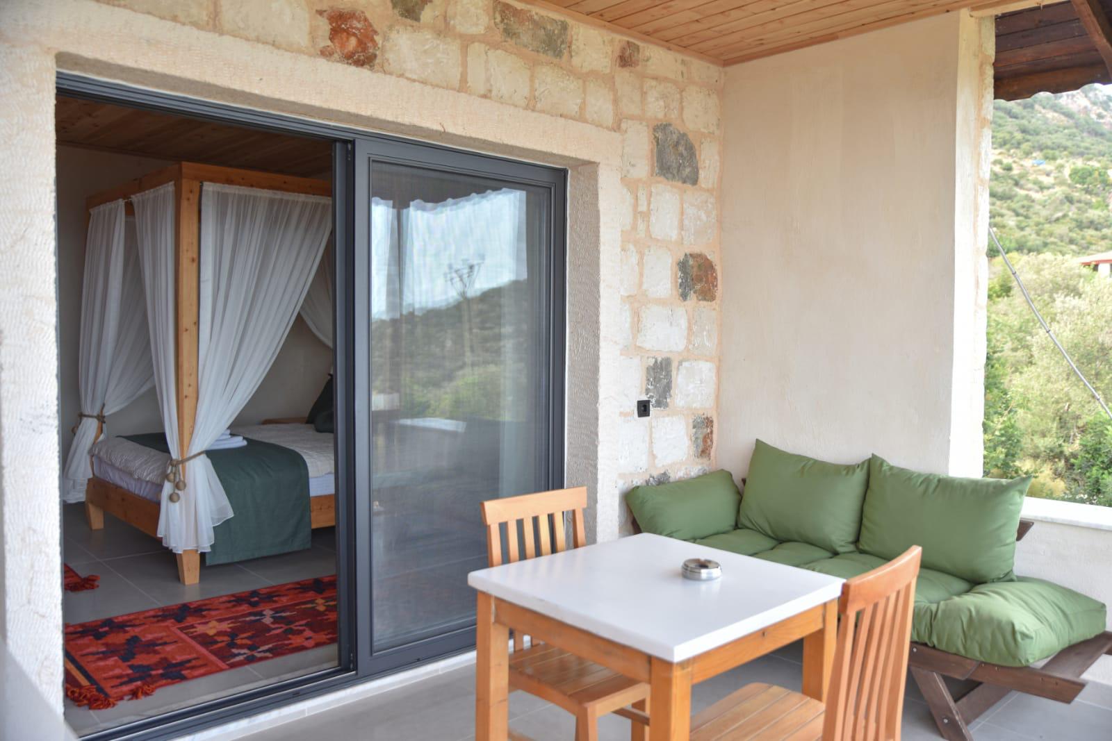 Kekova Odası - Balkon