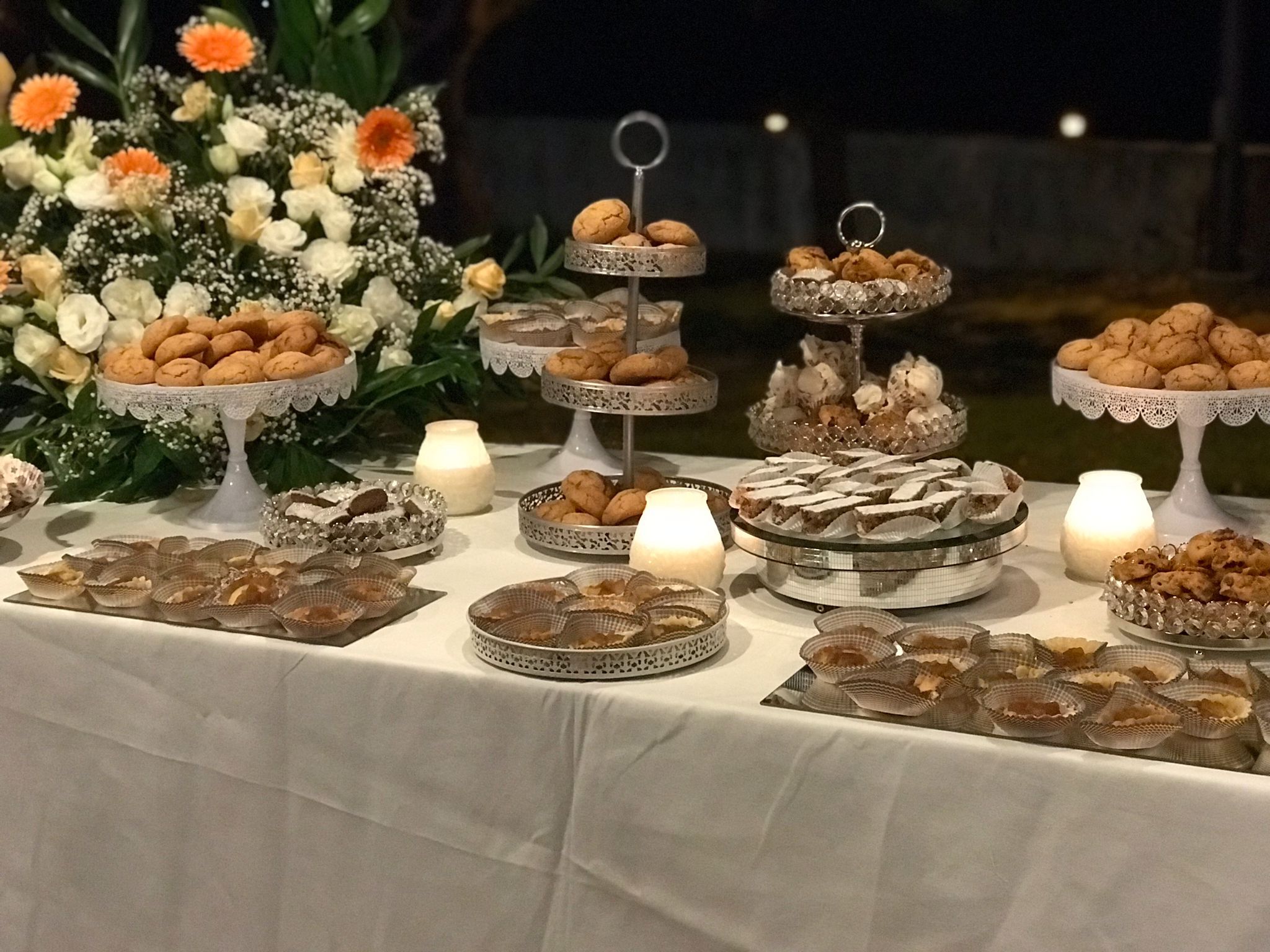Catering notturno con biscotti gourmet