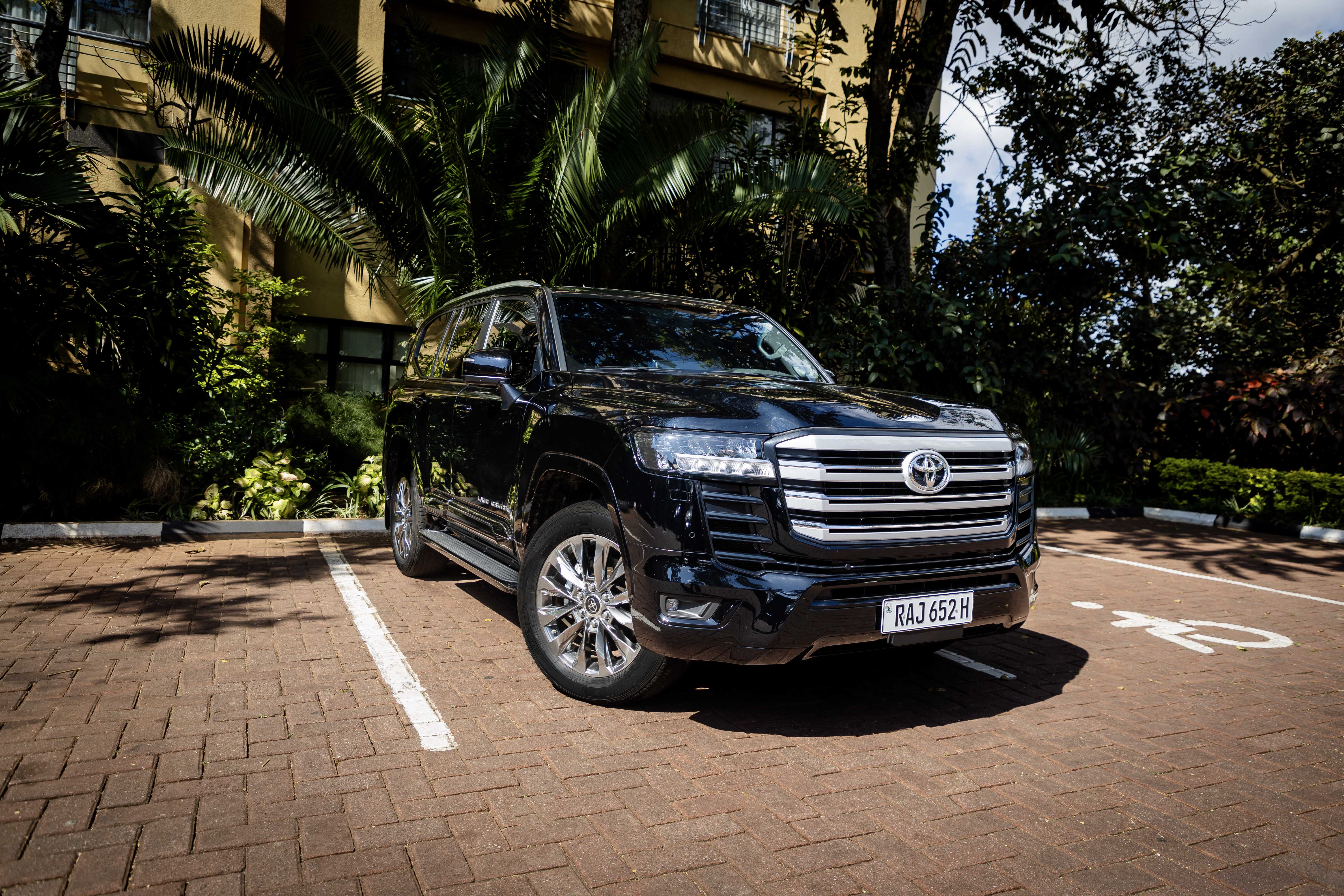 Land Cruiser LC 300 V6