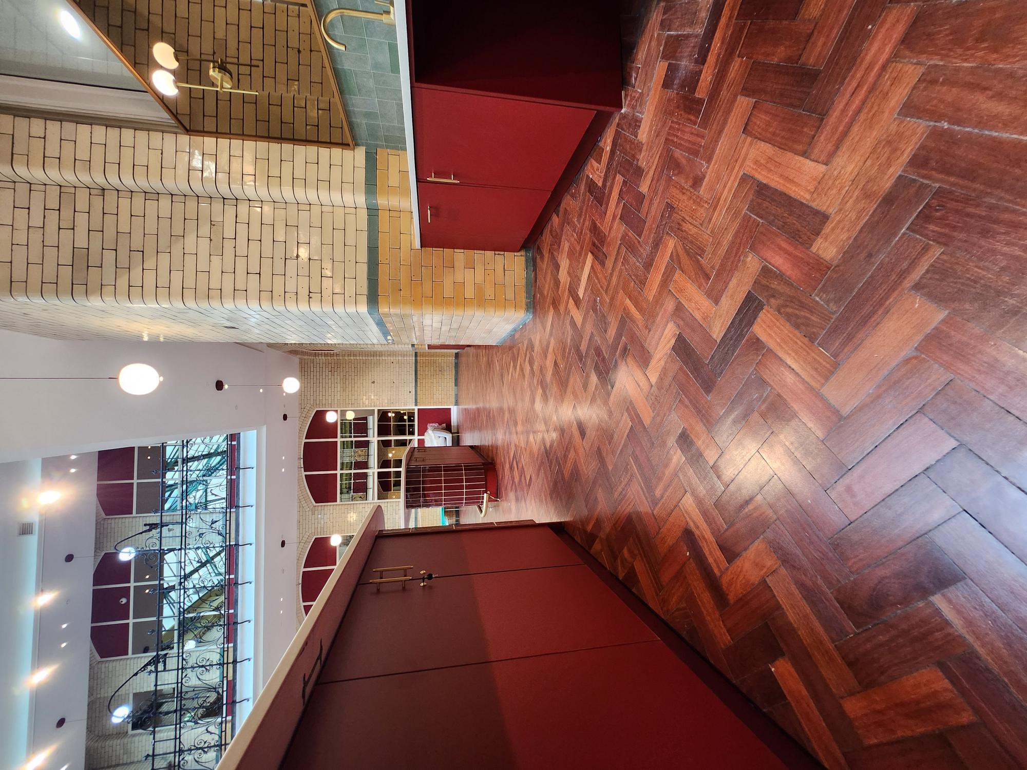 Leonardo Building — image 1