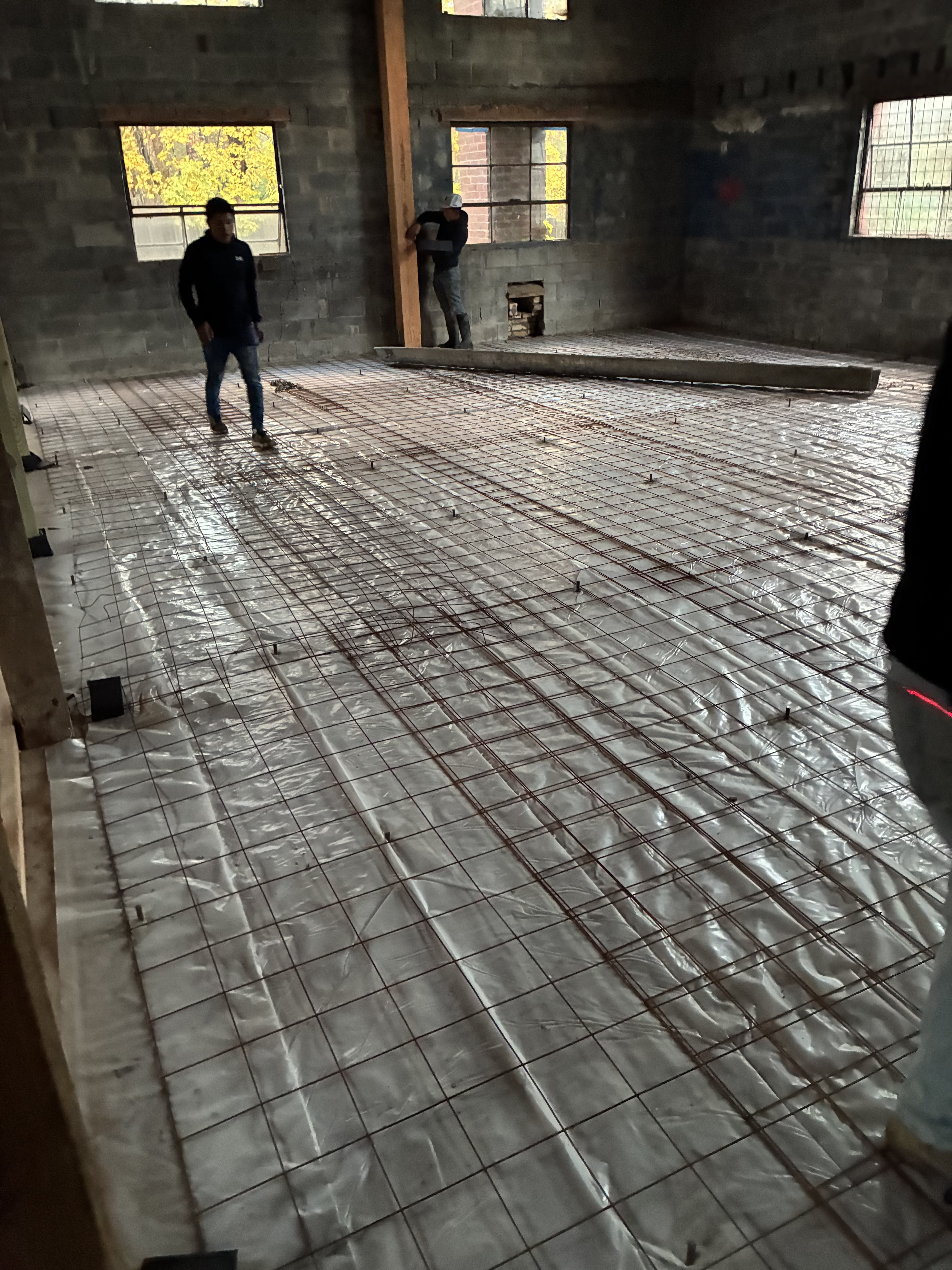Commercial floor preparation with reinforcement mesh