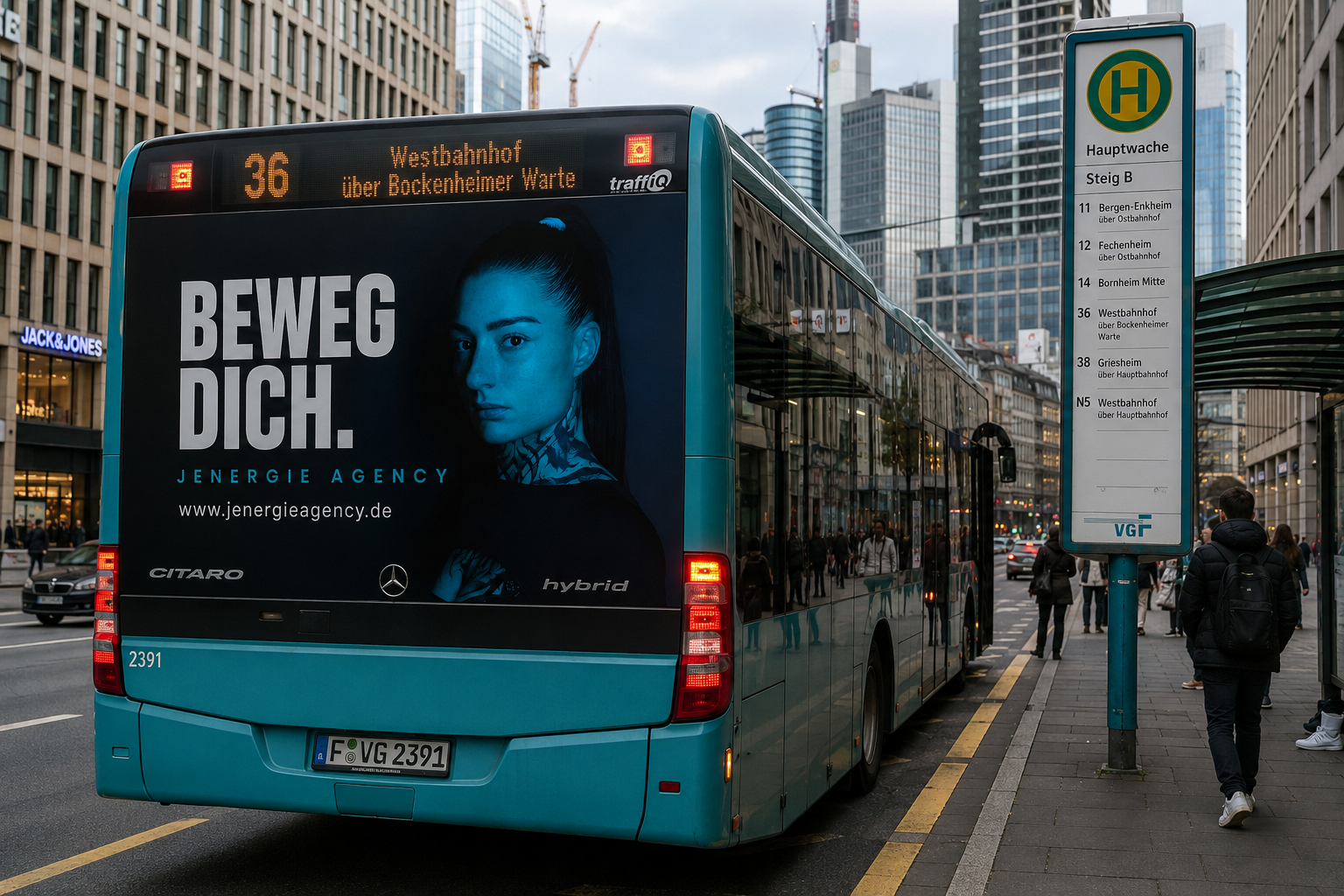 BEWEG DICH. Bus Frankfurt