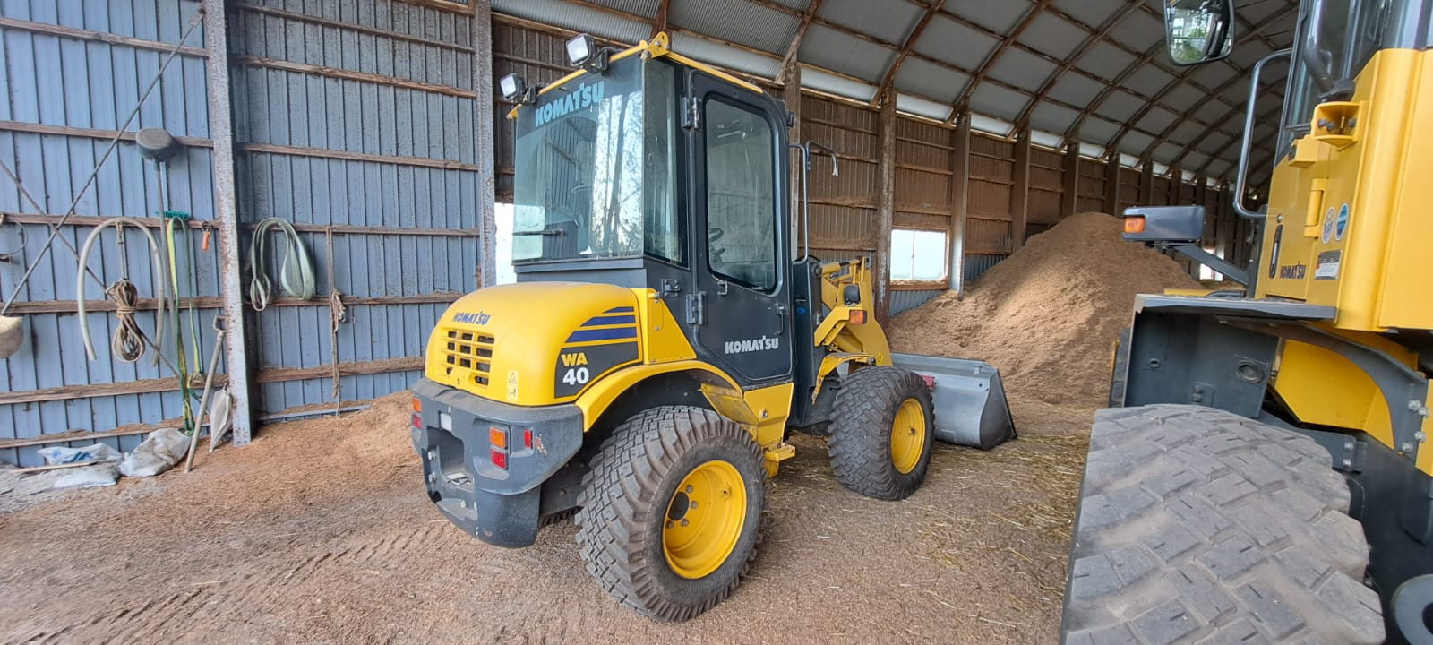 Komatsu WA40 Wheel Loader