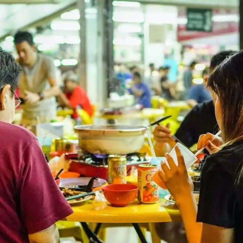 Wave Galleria food court with bustling diners