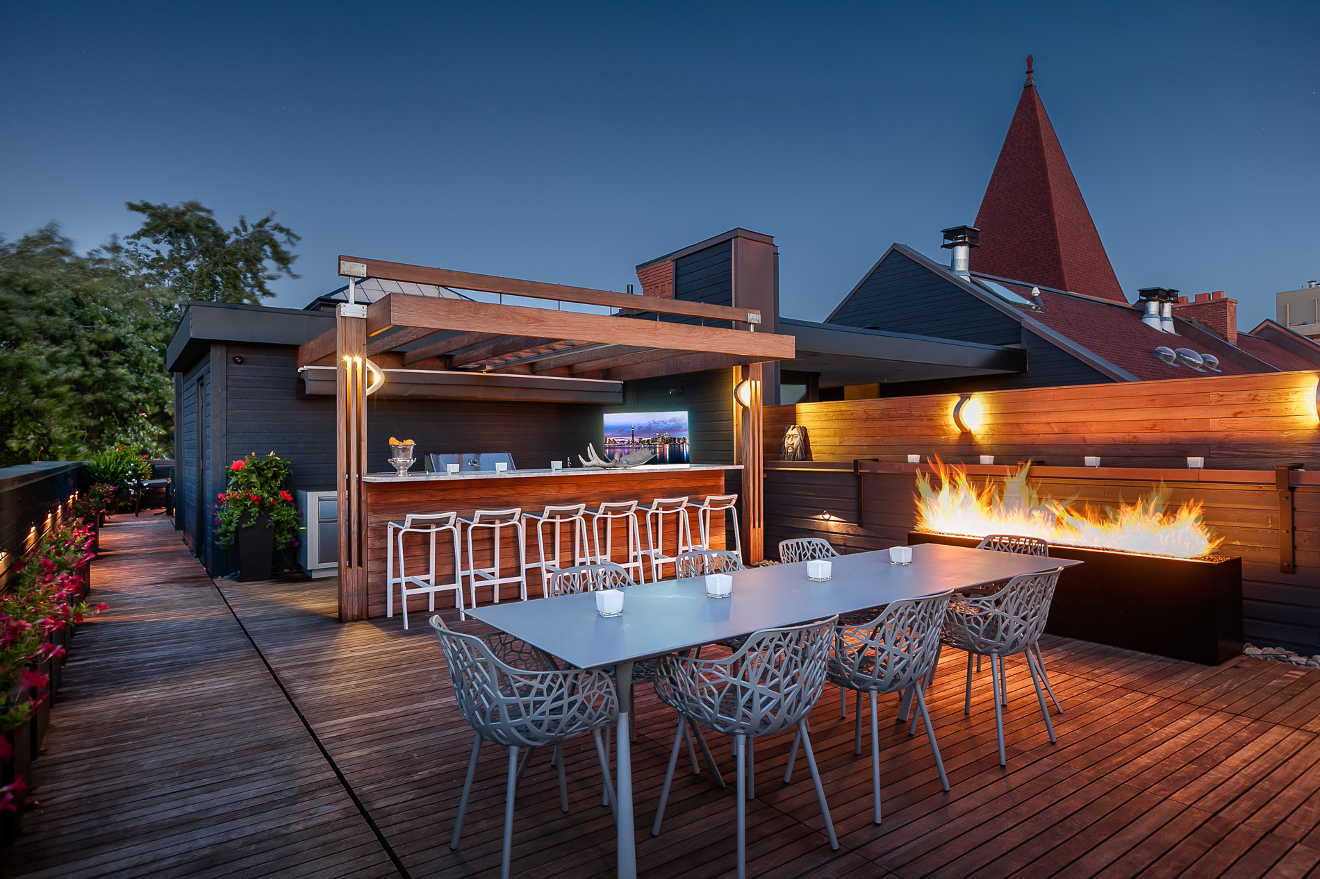 Rooftop deck with fire pit and outdoor dining