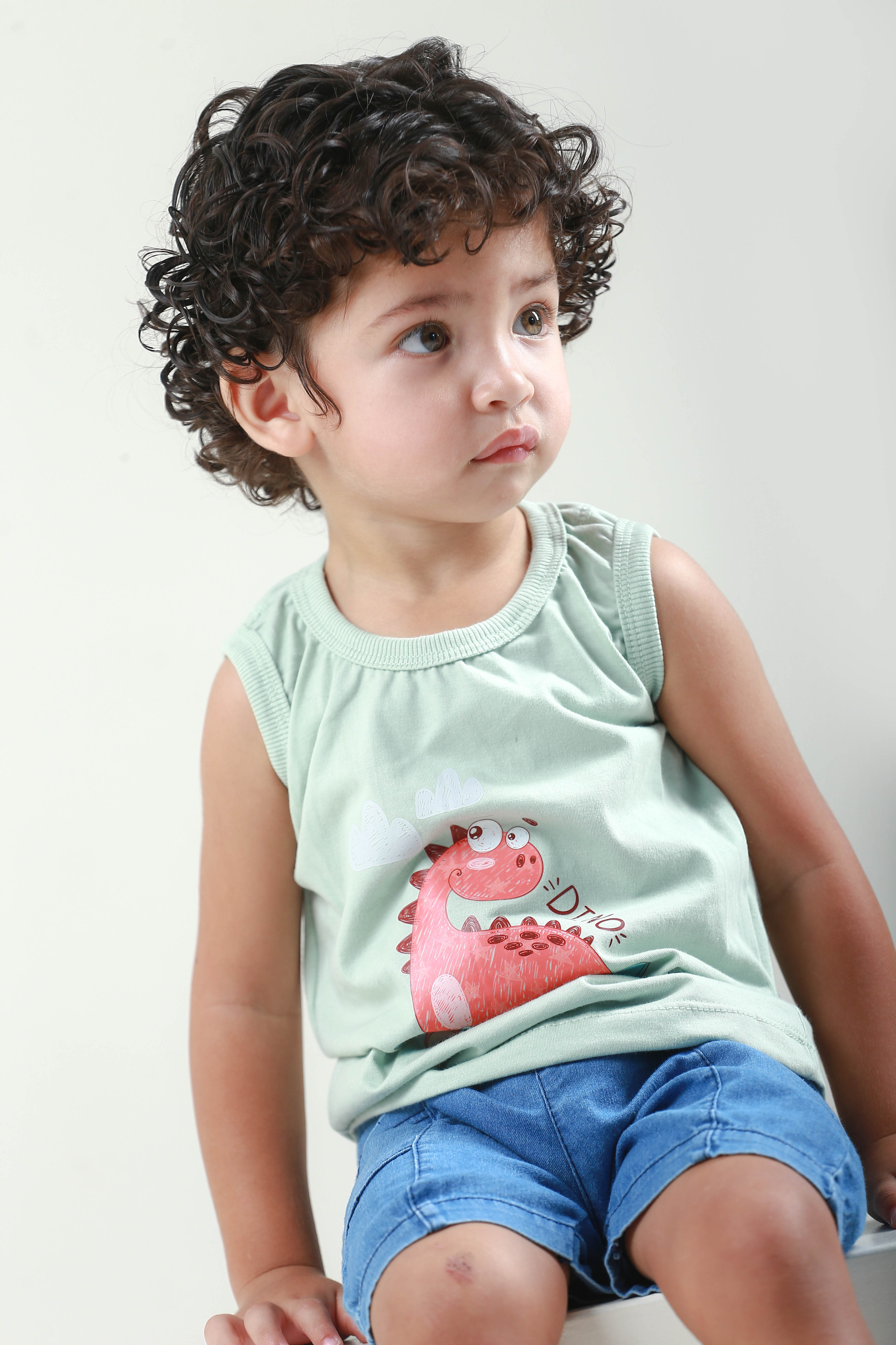 Menino Molecco – regata verde dino