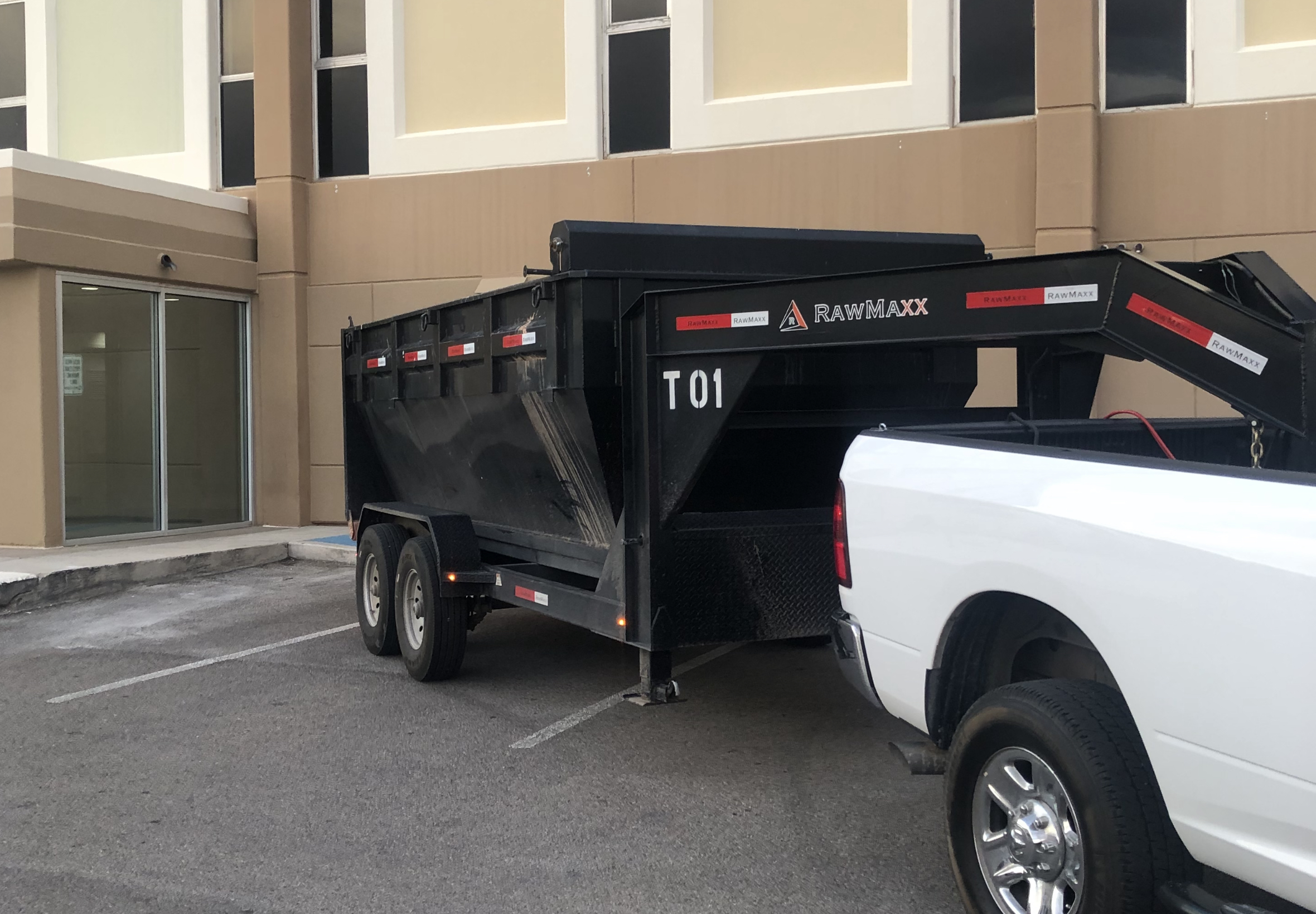 14 Cubic Yard Roll-Off Dumpster photo 2
