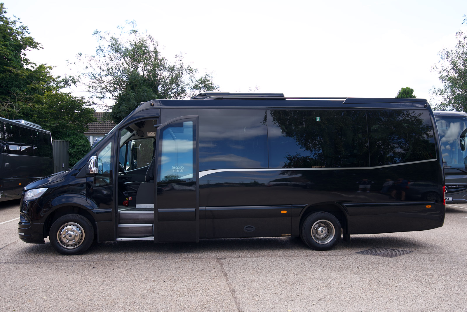 16 Seater VIP Minibus