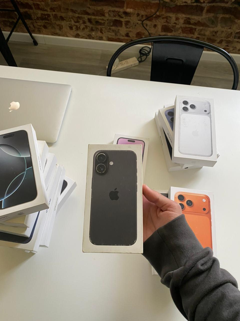 iPhone 15