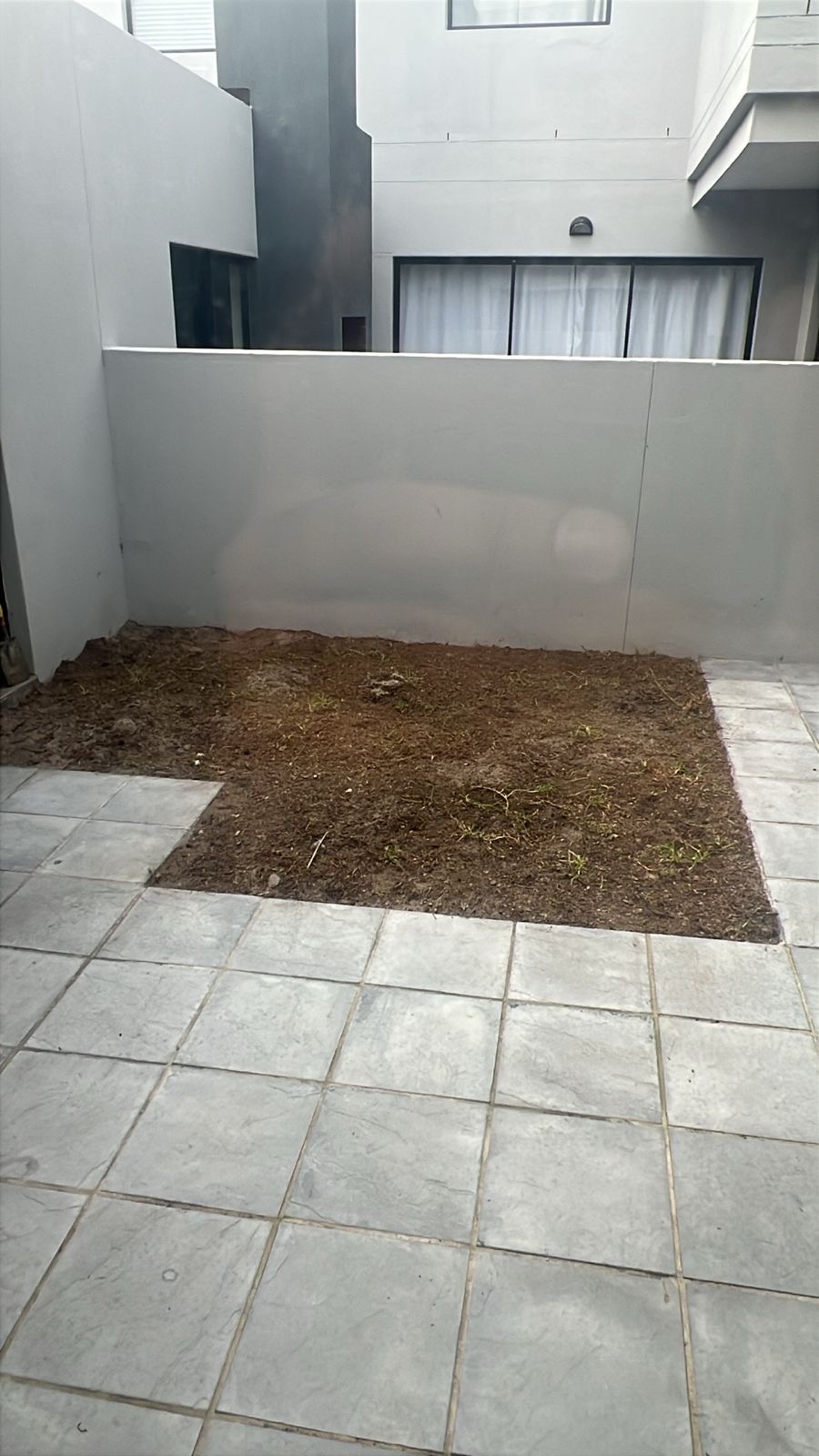 Courtyard Putting Green before