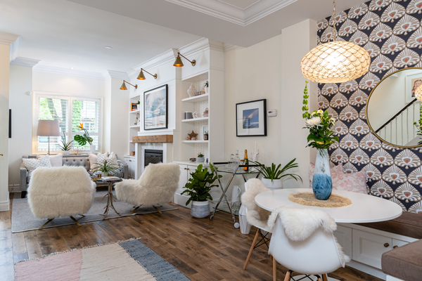184 Macpherson Ave - Bright living room with decorative wallpaper