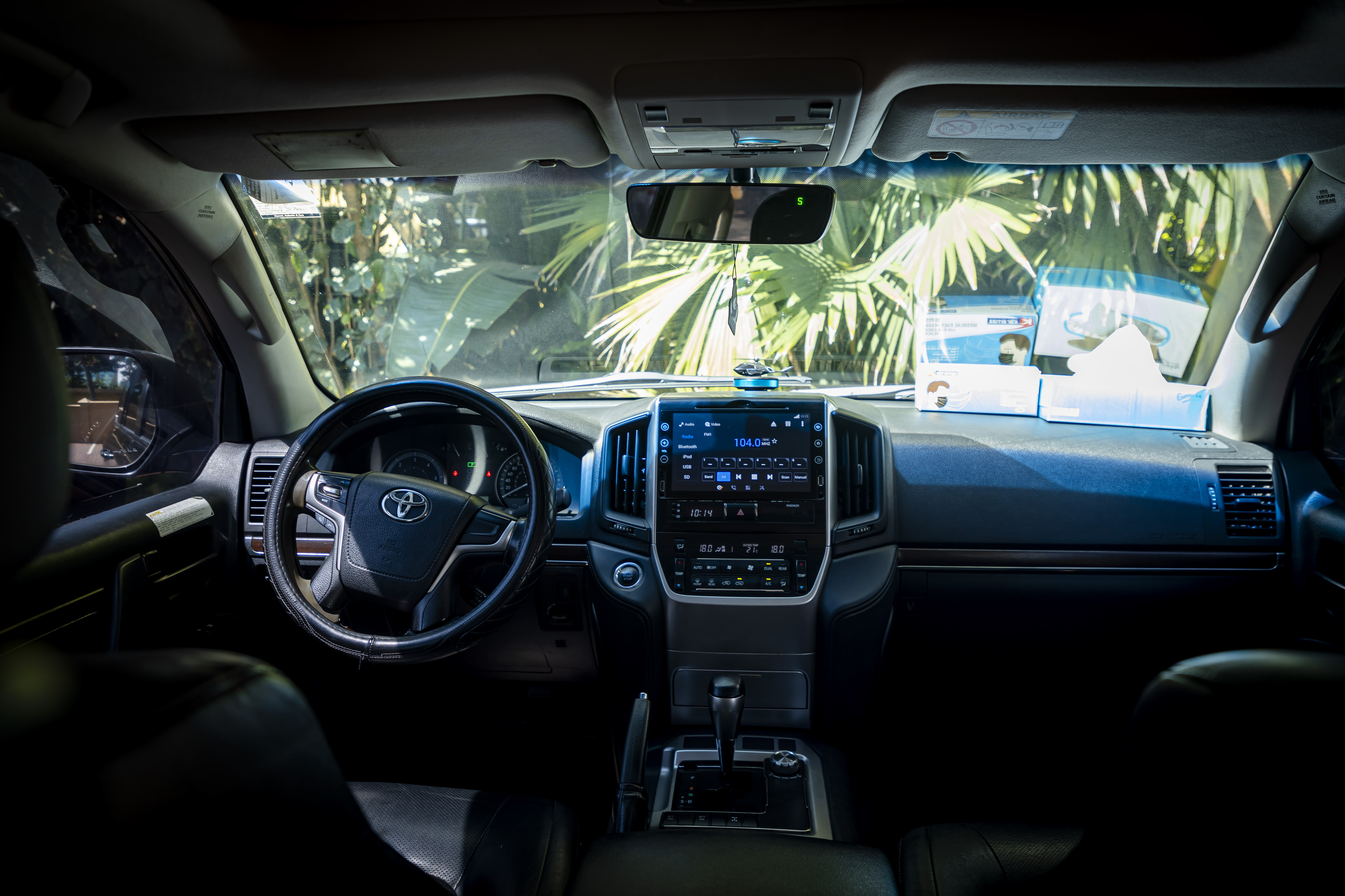 LANDCRUISER 200 SERIES view 4