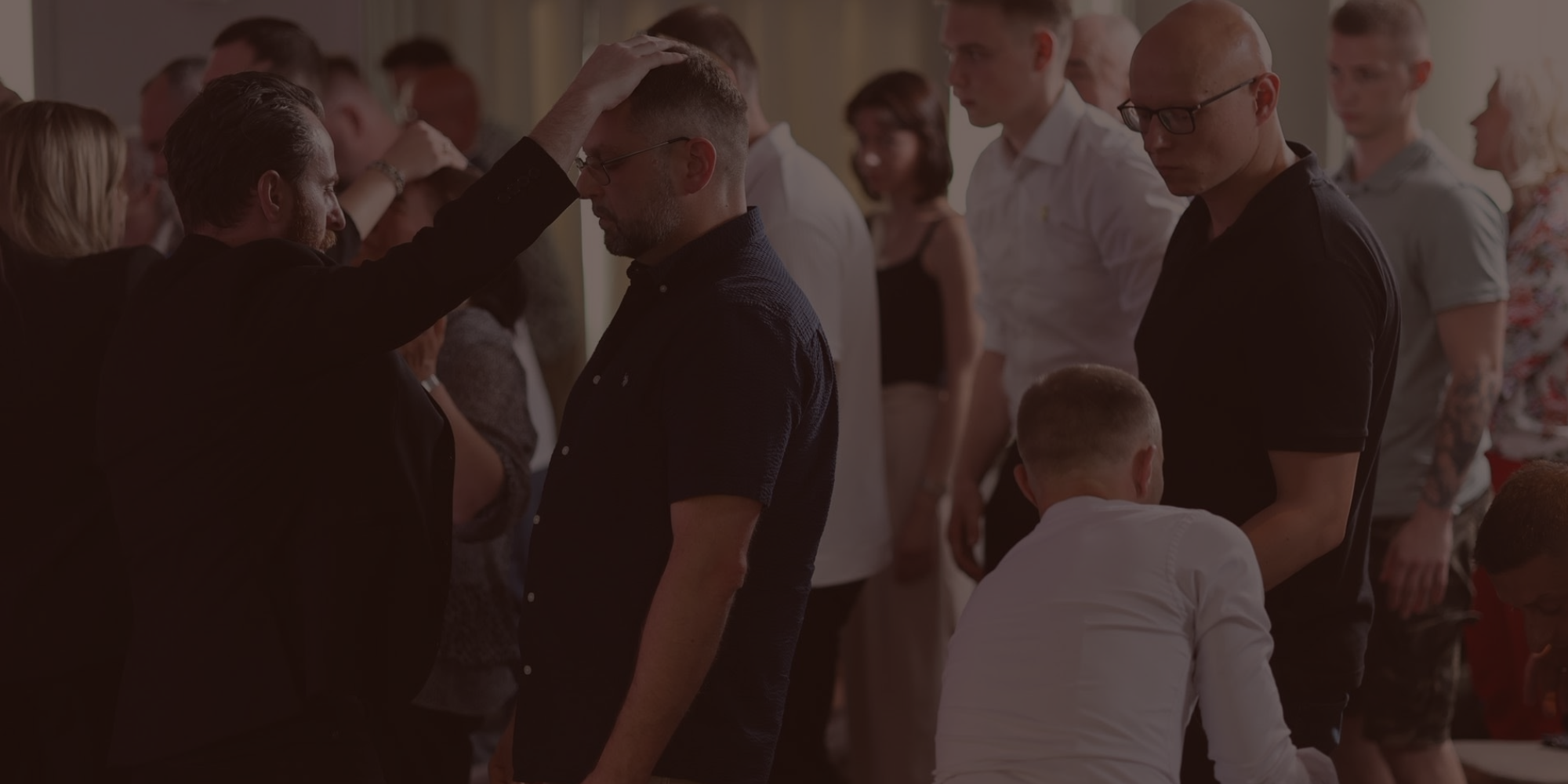 Modlitwa wstawiennicza podczas konferencji ZAPŁOŃ