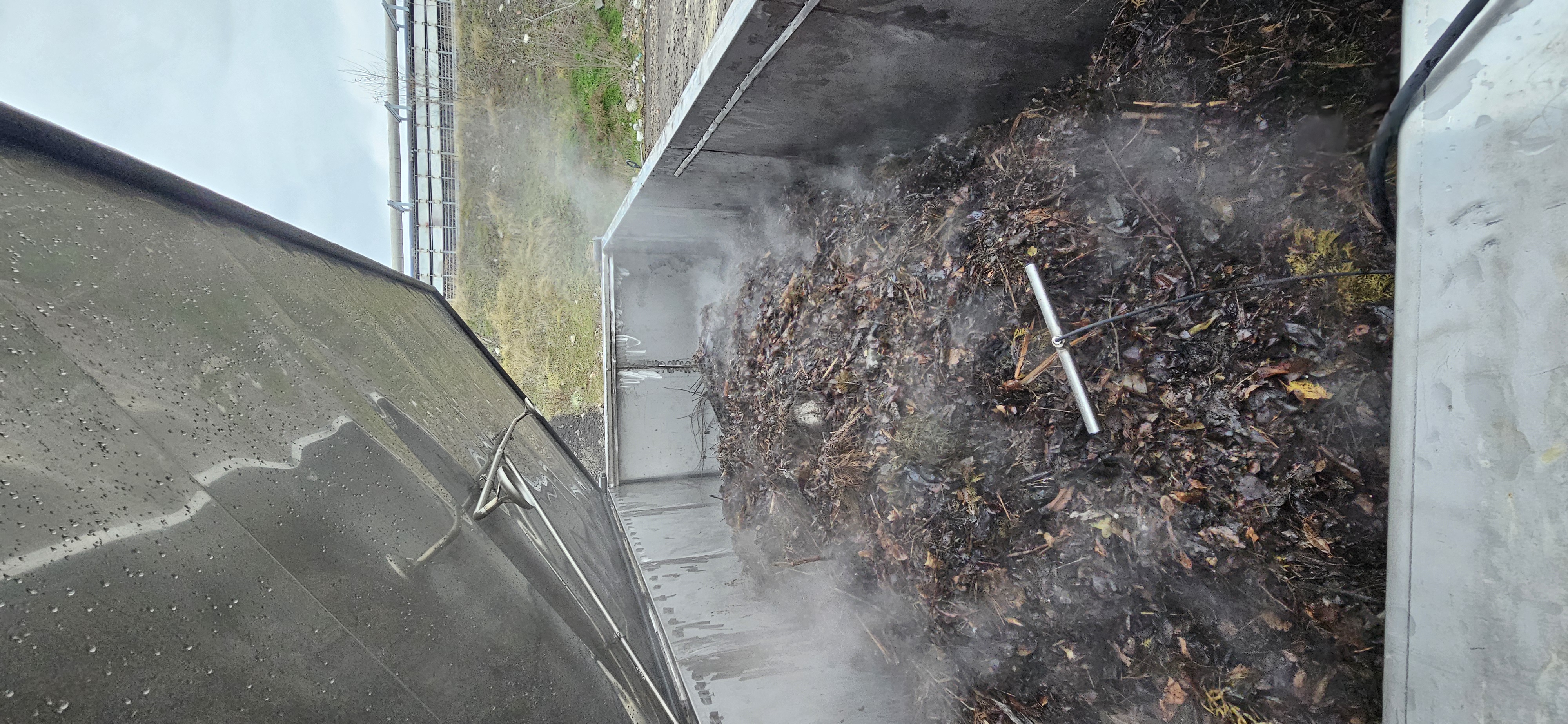 BIOKON fermenter with steaming compost