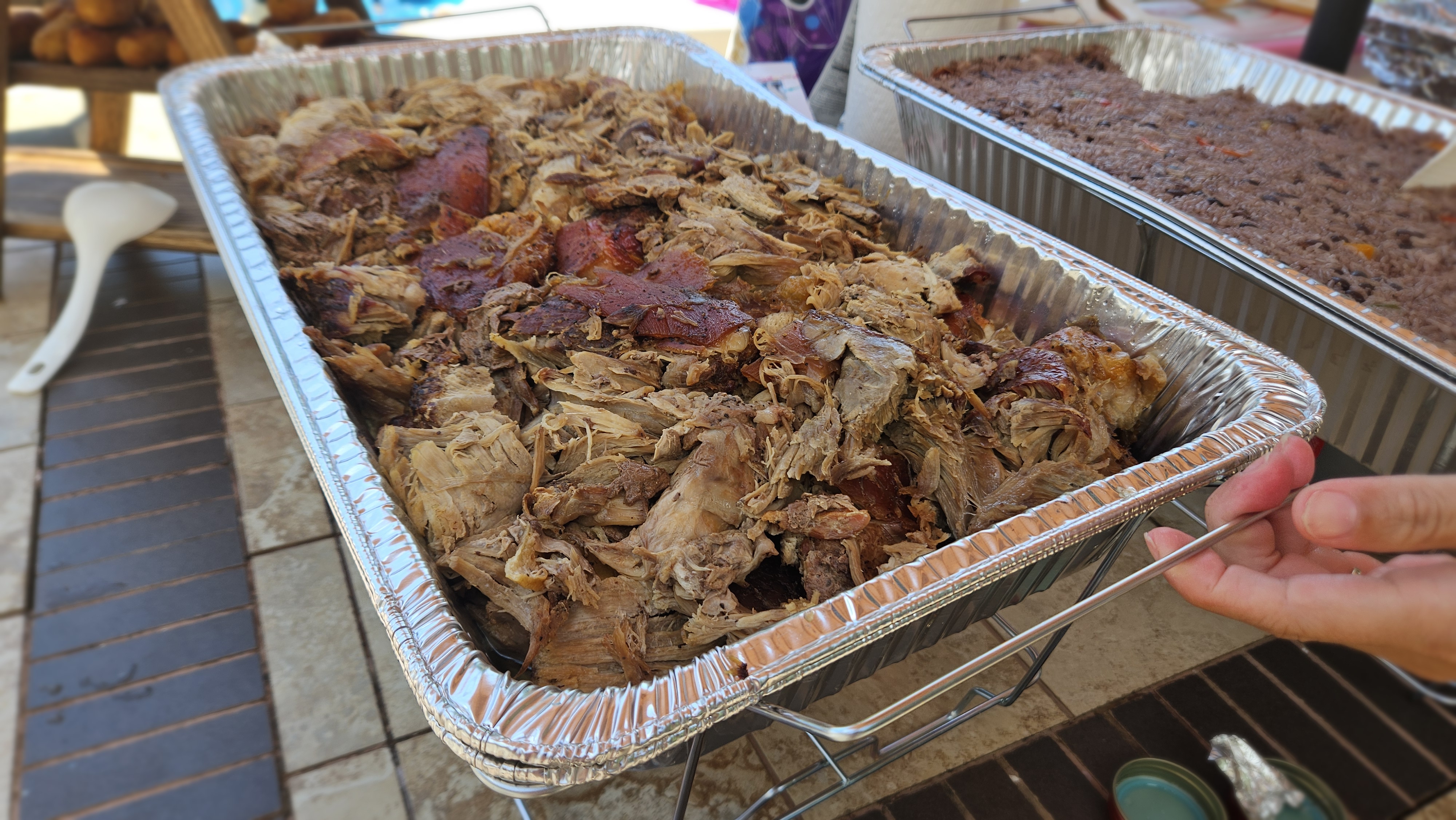 Pulled pork catering tray