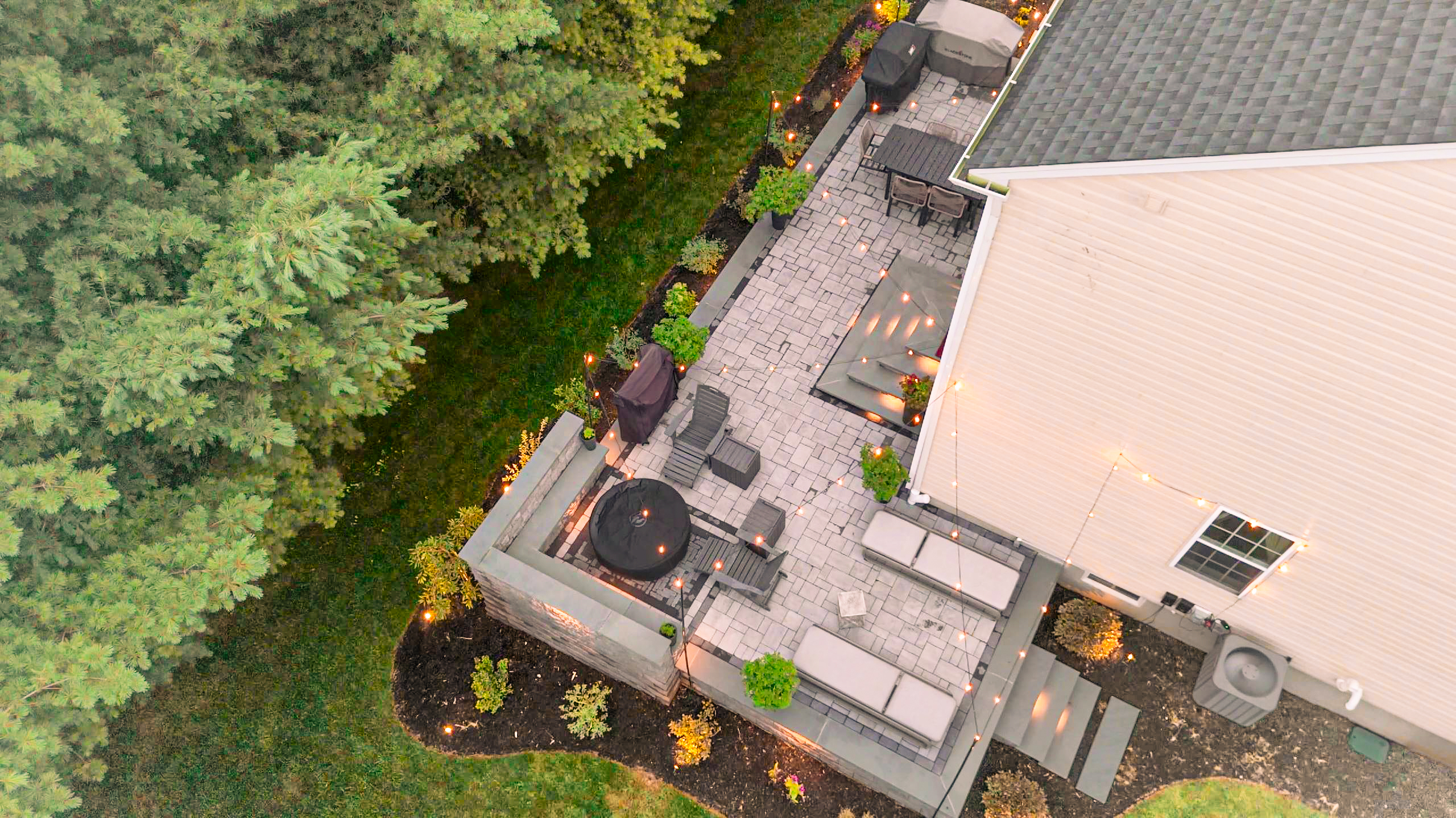 Backyard Entertaining Space