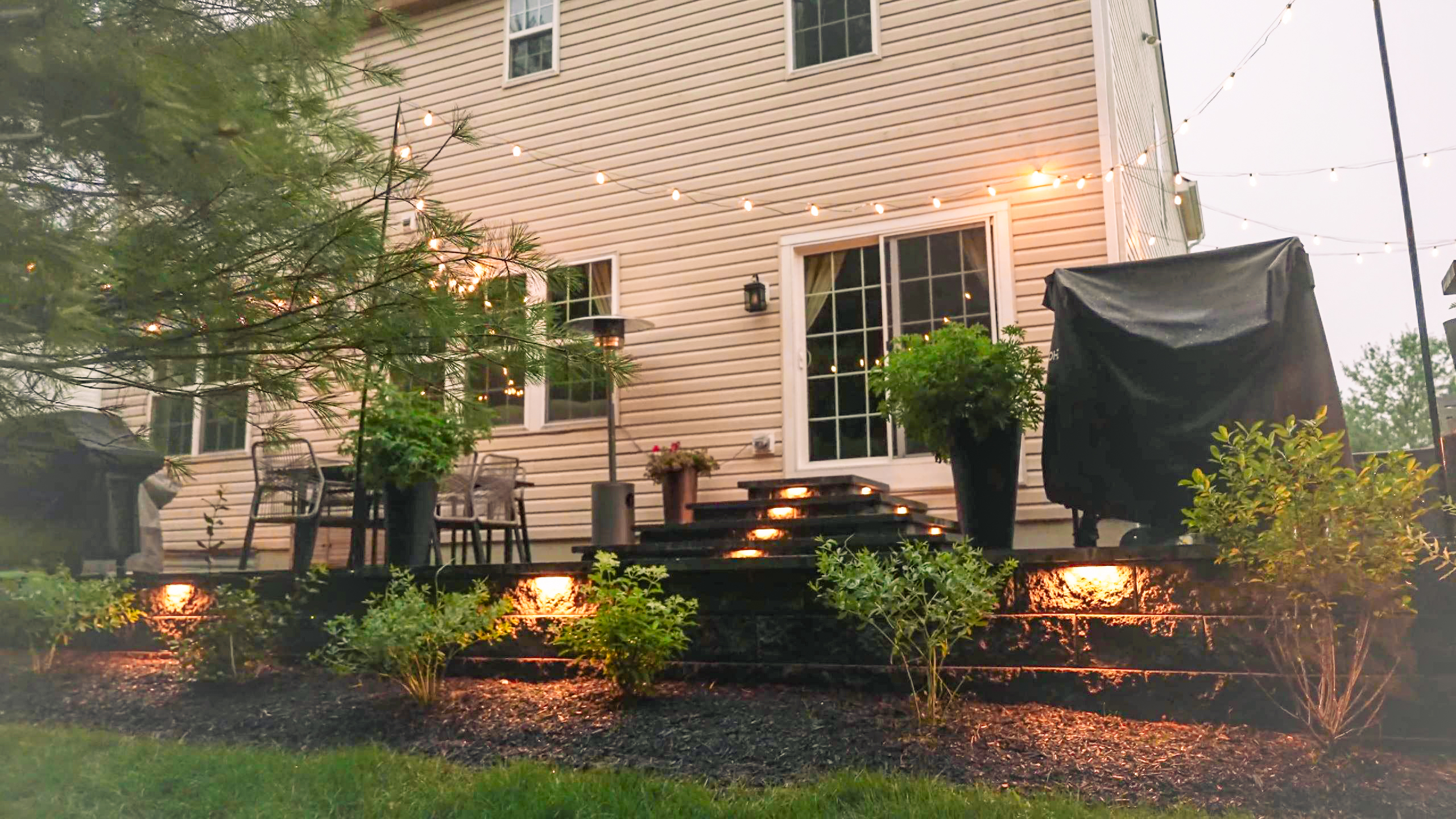 Backyard Entertaining Space - Image 14