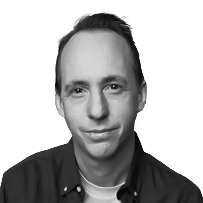 Headshot of Alex Parkinson