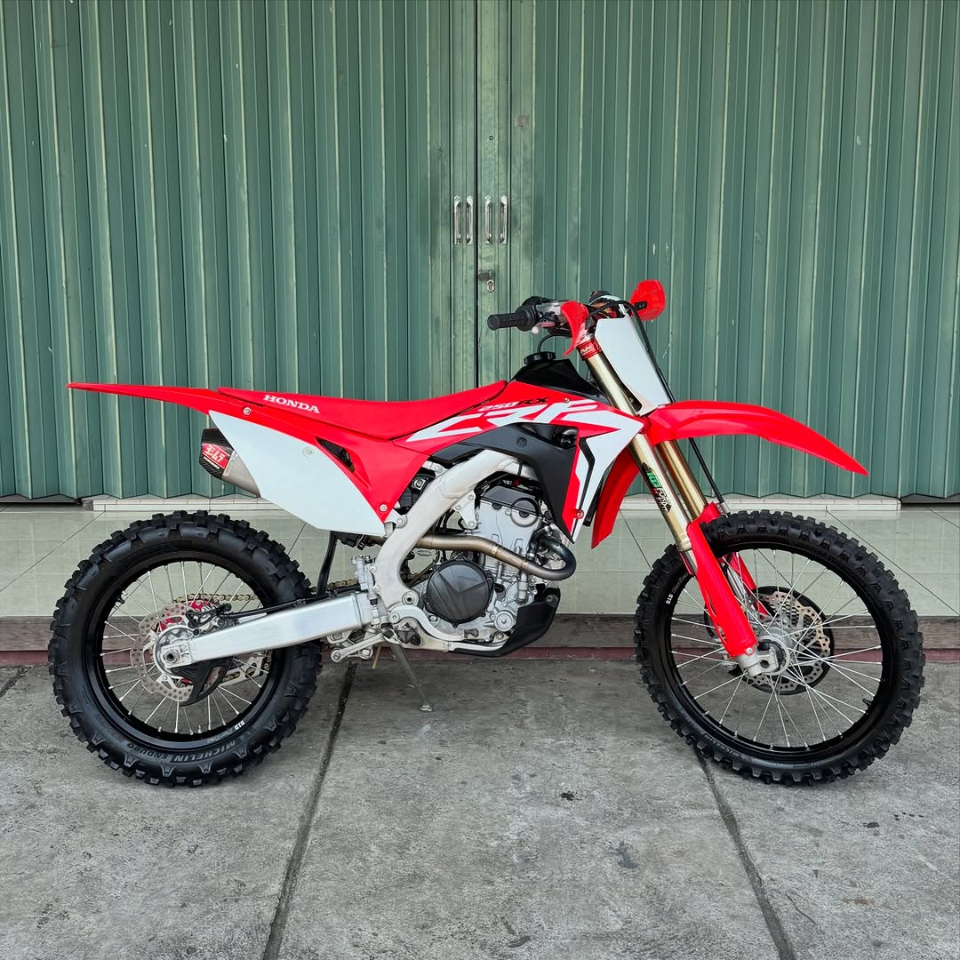 Honda CRF250RX Enduro 2019 - Image 1