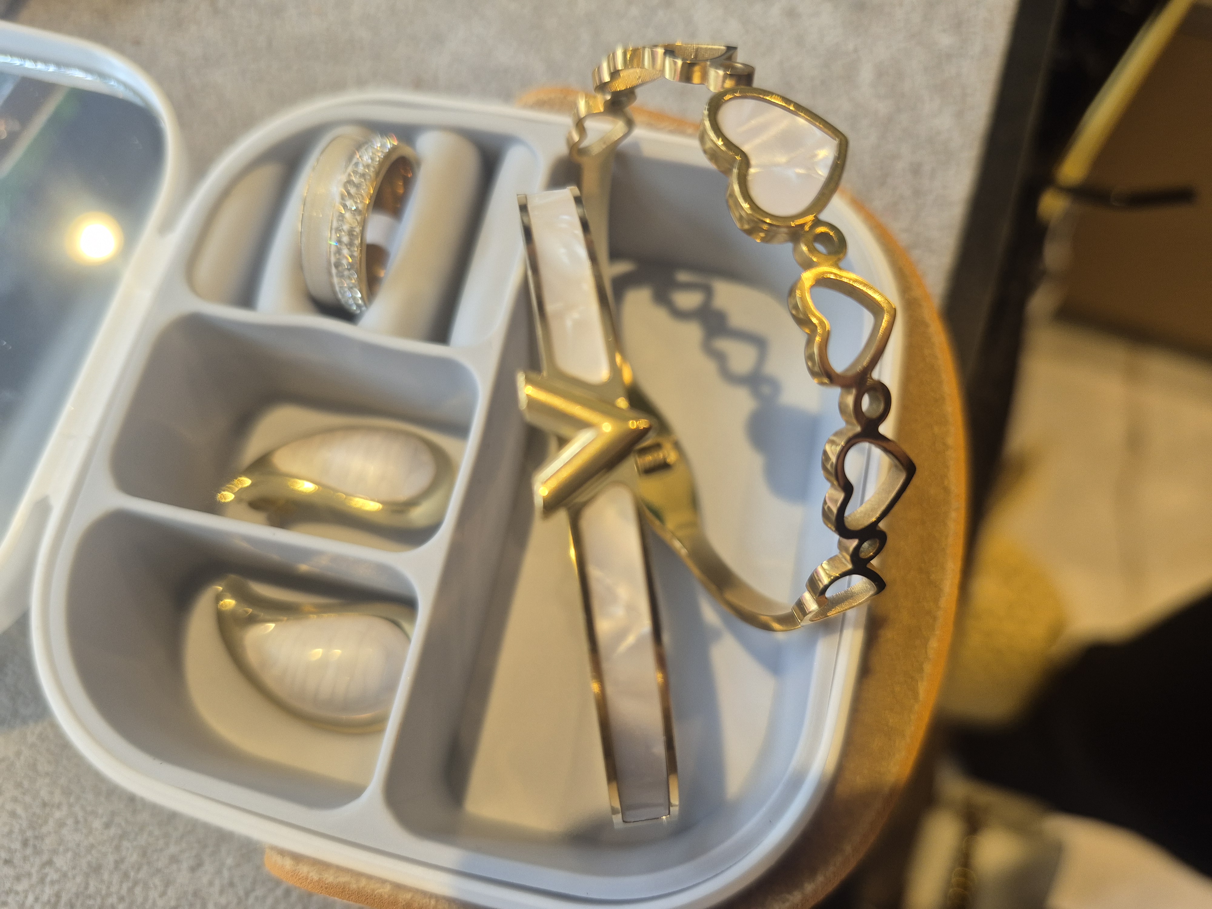 Bracelete Corações Dourado