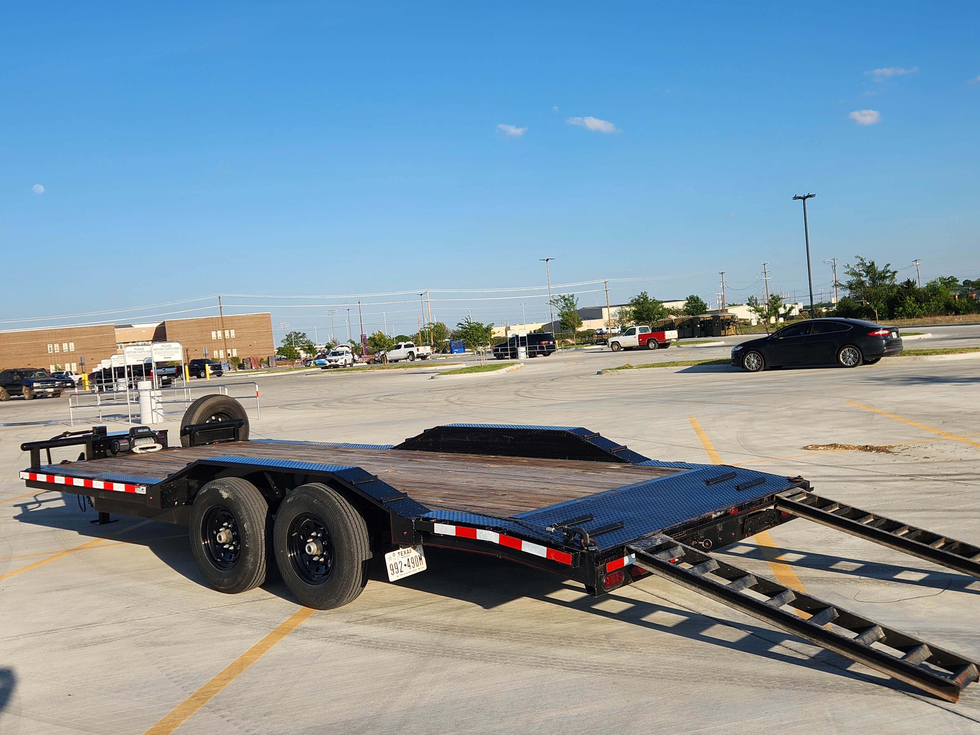 La Costa Car Hauler angle view