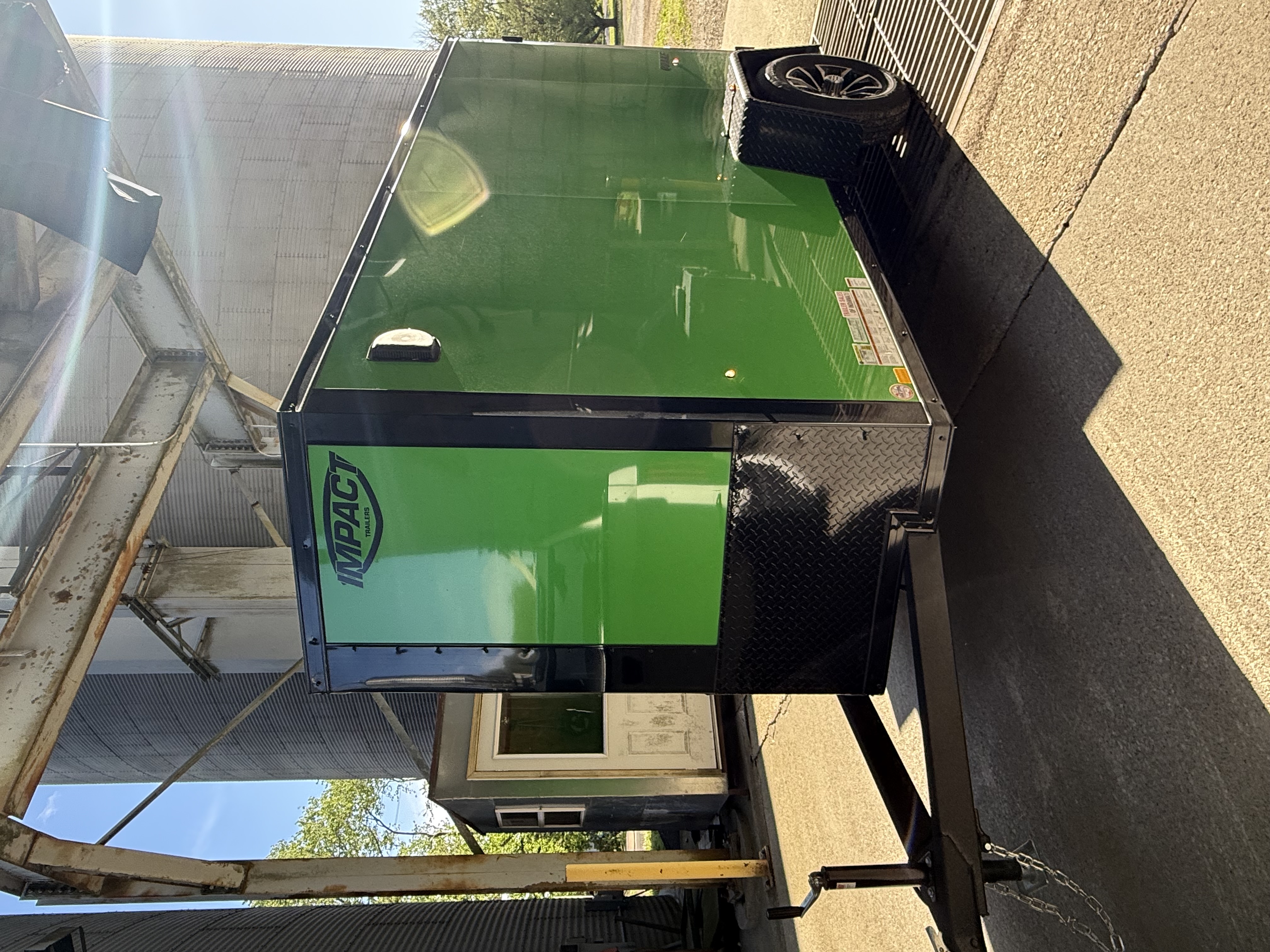 2026 Impact Quake 5x10 Enclosed Trailer thumbnail 2