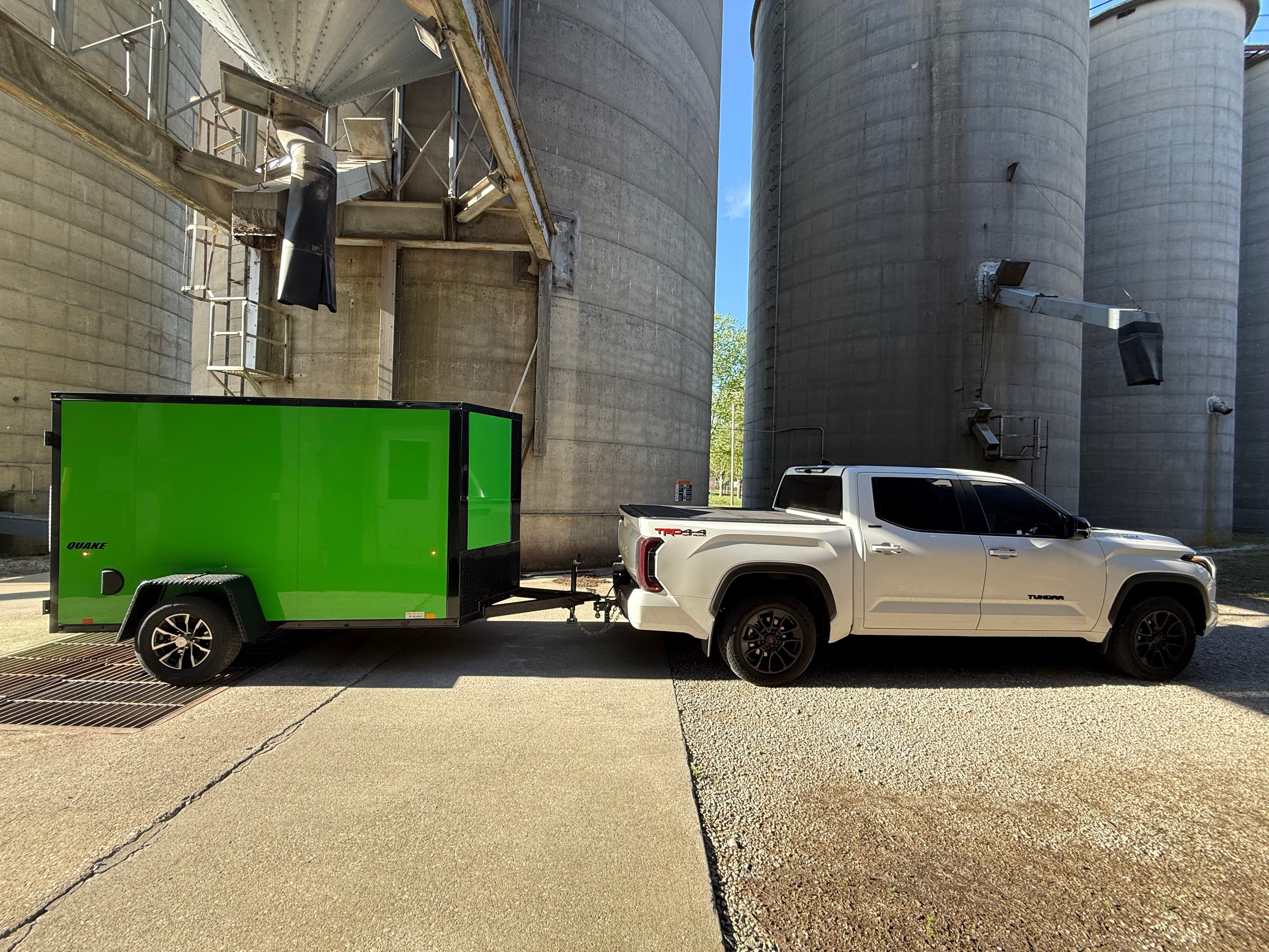 2026 Impact Quake 5x10 Enclosed Trailer thumbnail 3