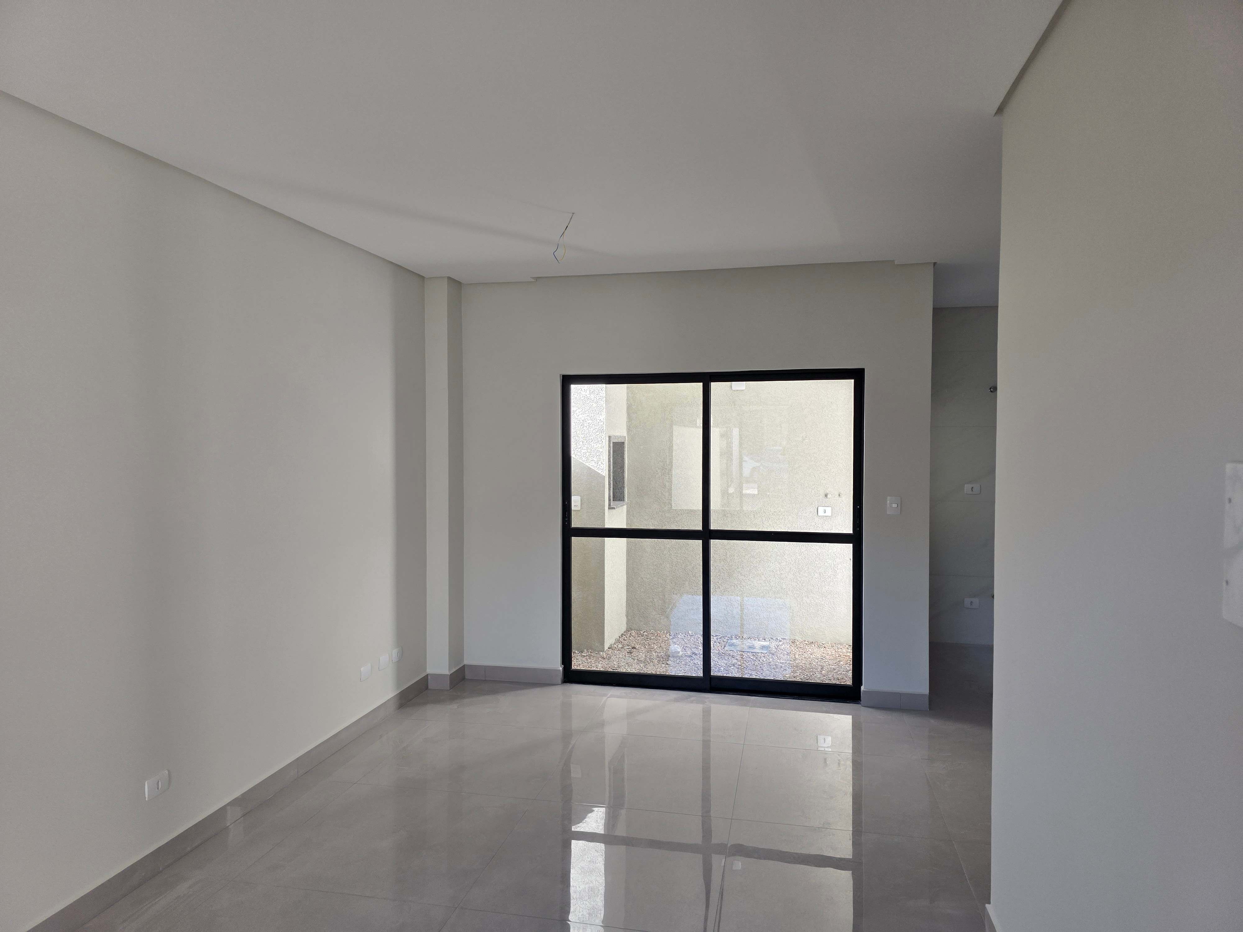 Foto 2 — Sobrado Novo e Elegante no Bairro Boqueirão