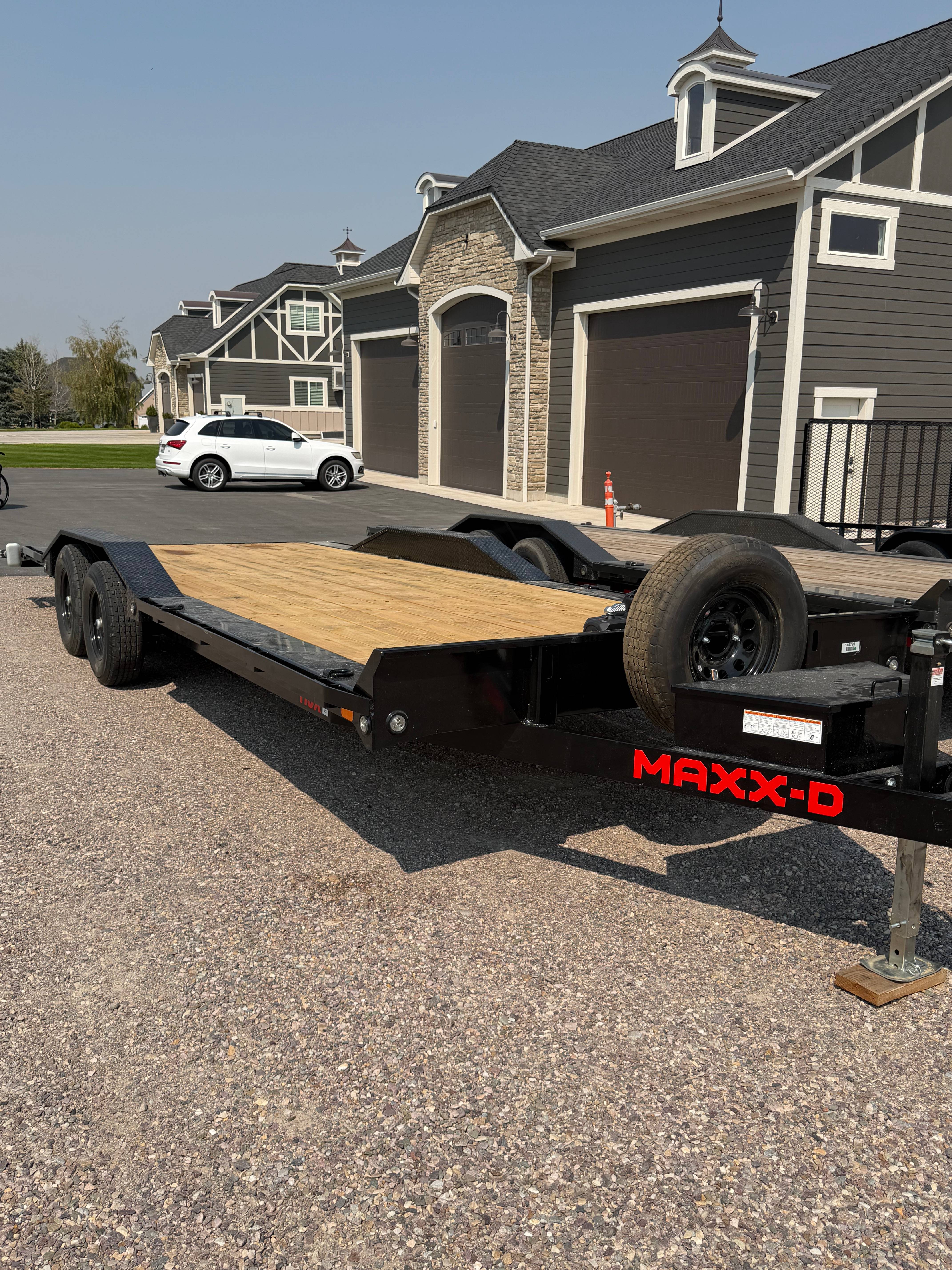 22ft car hauler trailer for rent in Pocatello, Idaho — vehicle transport