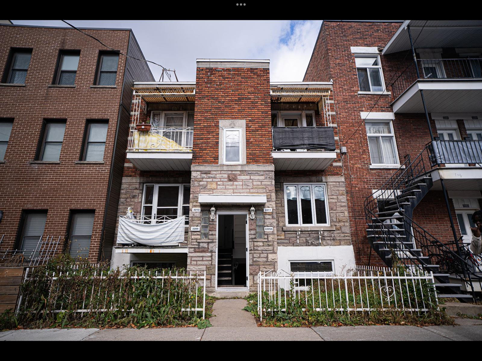 2209 Rue De Villiers