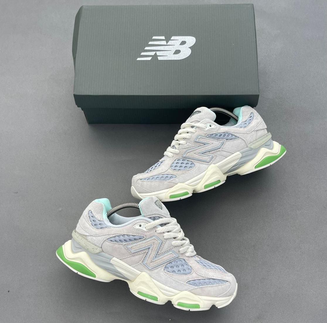 New Balance 9060 Gris Vert