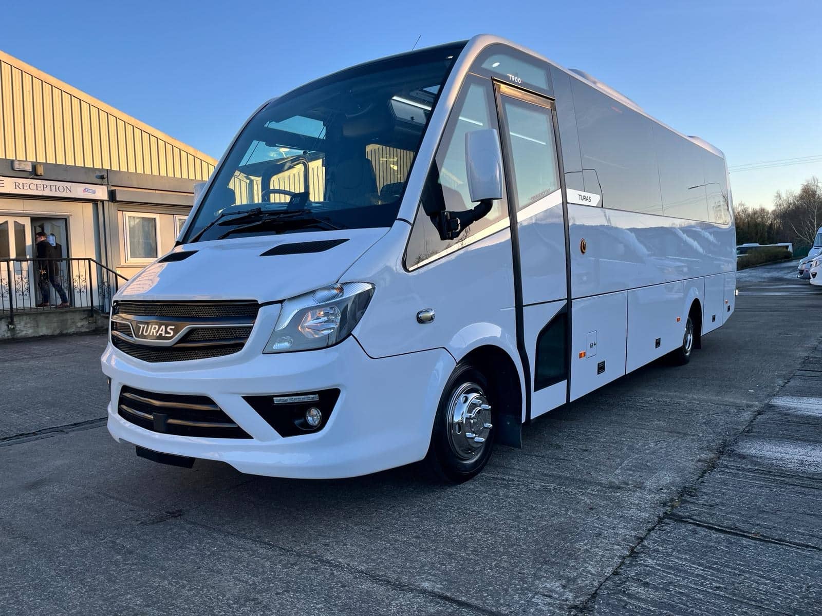 34-37 Seater Coach