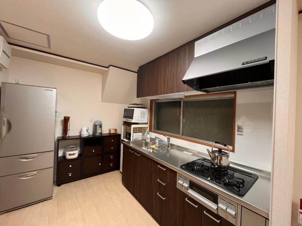 Full Kitchen