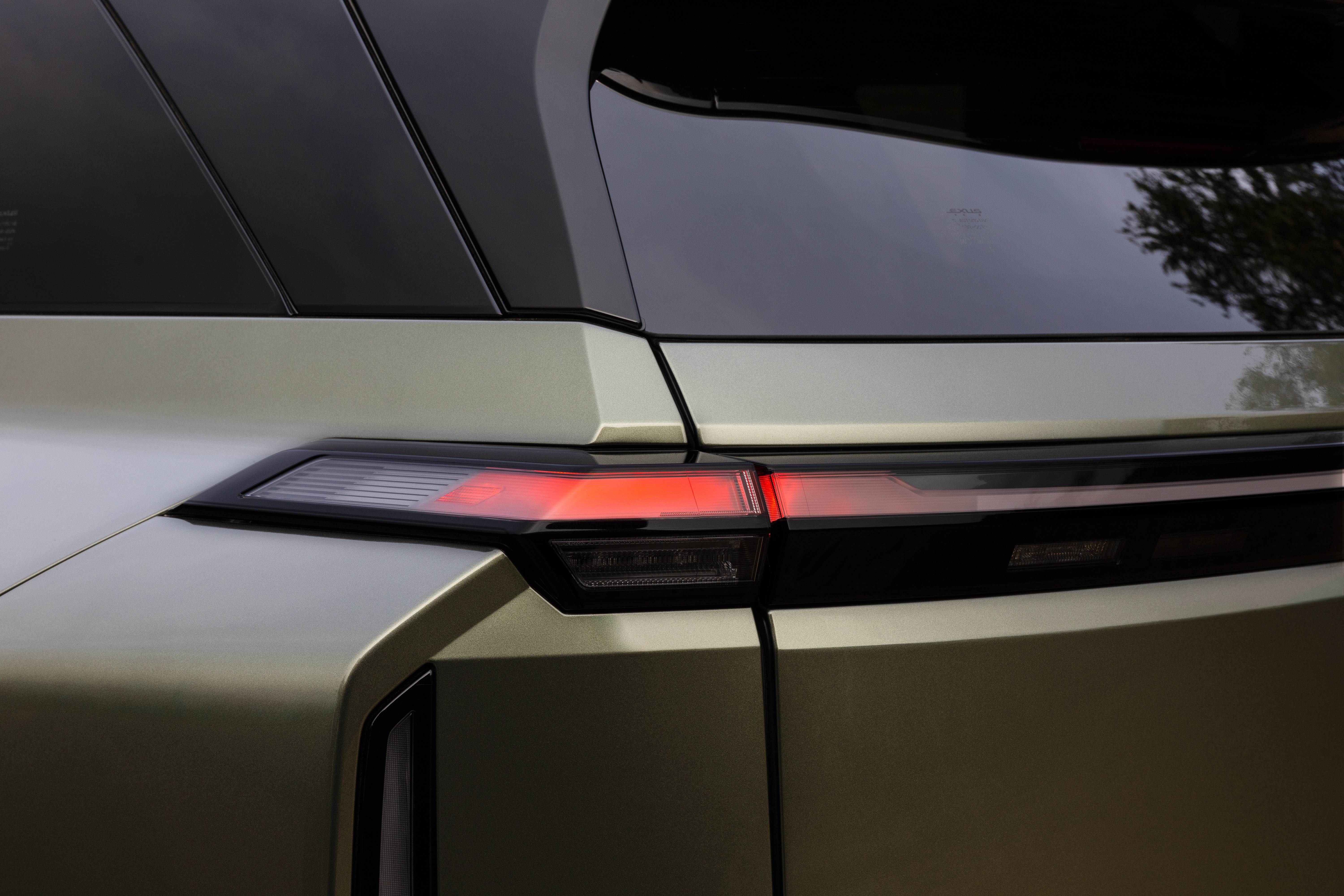 2027 Lexus TZ taillight detail