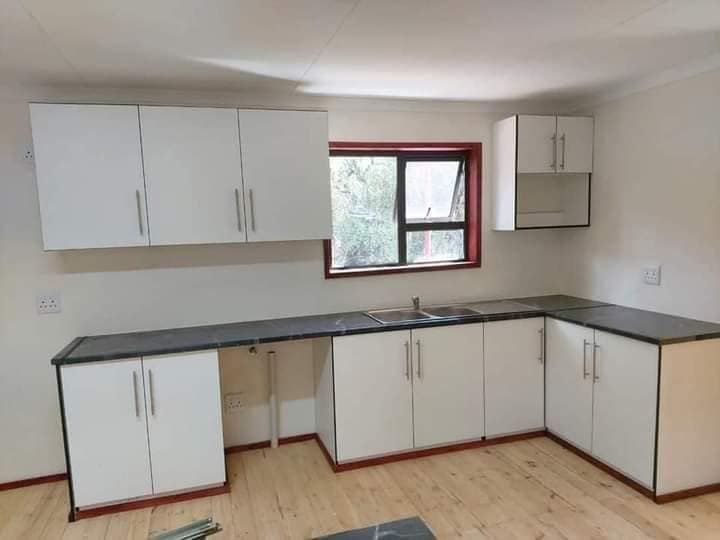 Modern kitchen installation