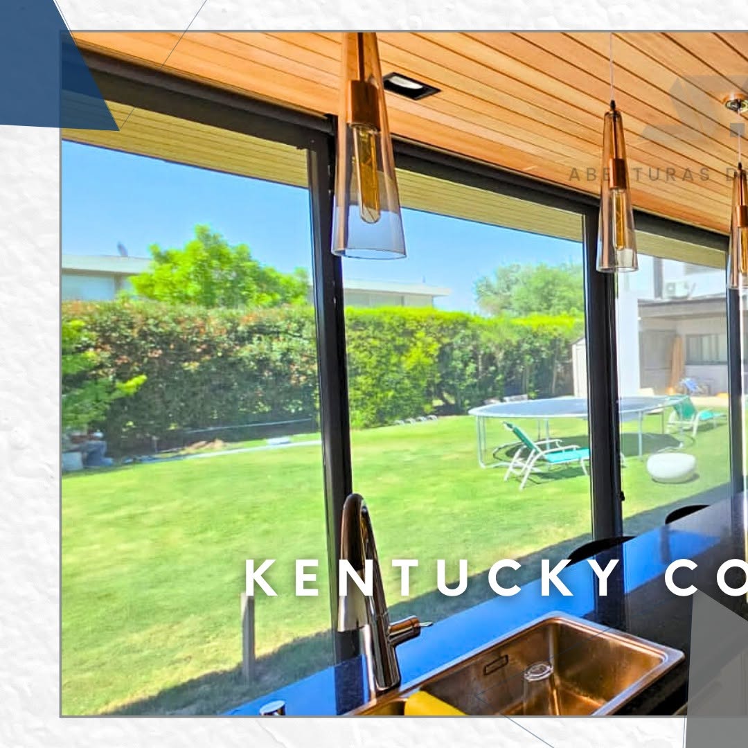 Kentucky Co - Cocina con vista al jardín