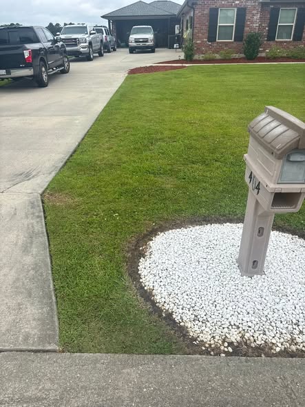 Before: generic driveway photo posted on Collins' Facebook without branding or story