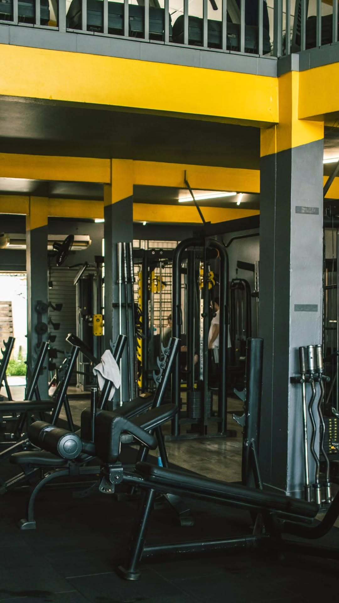 Área de equipamentos com estrutura moderna