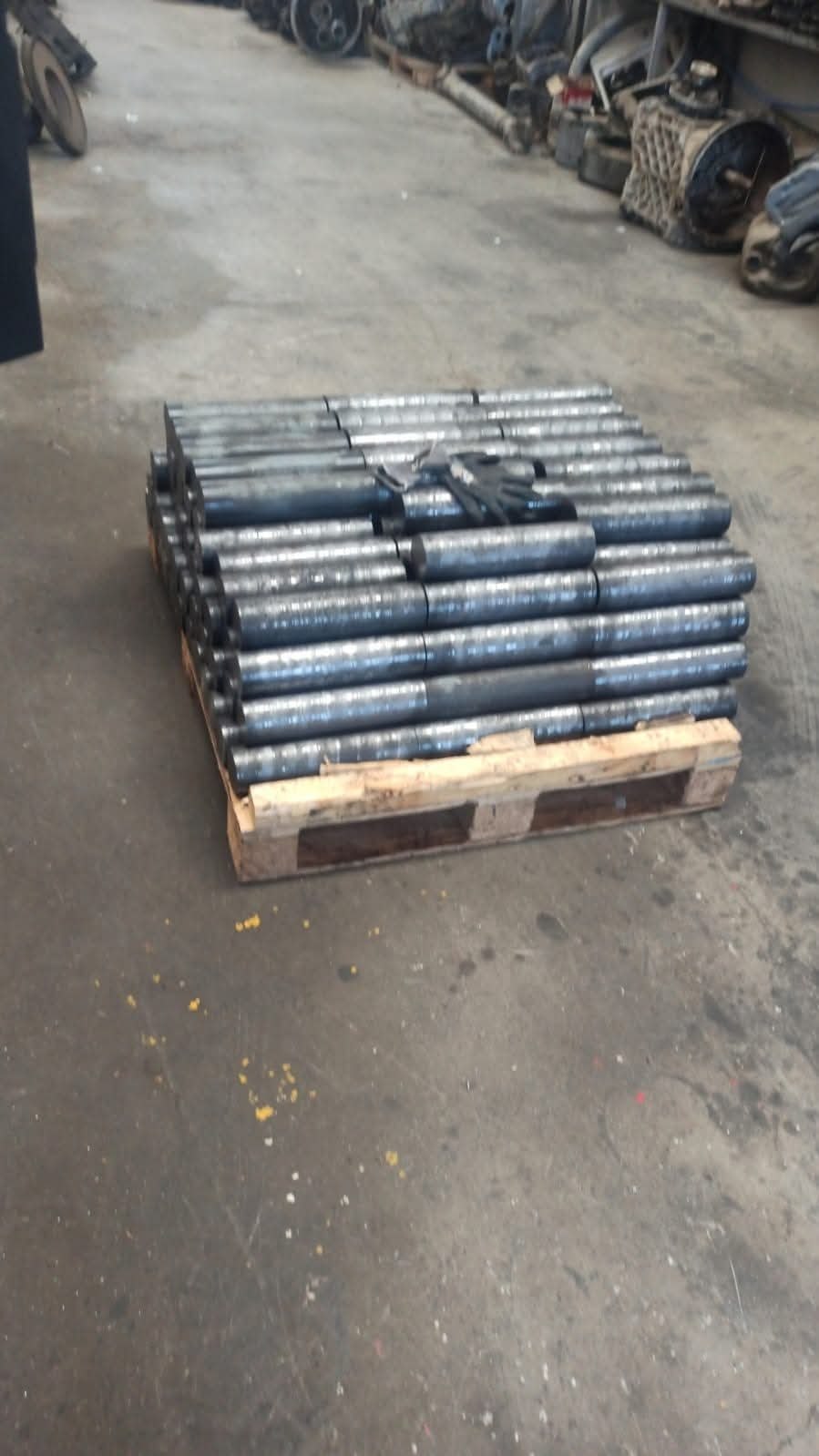 CNC machined aluminum plates