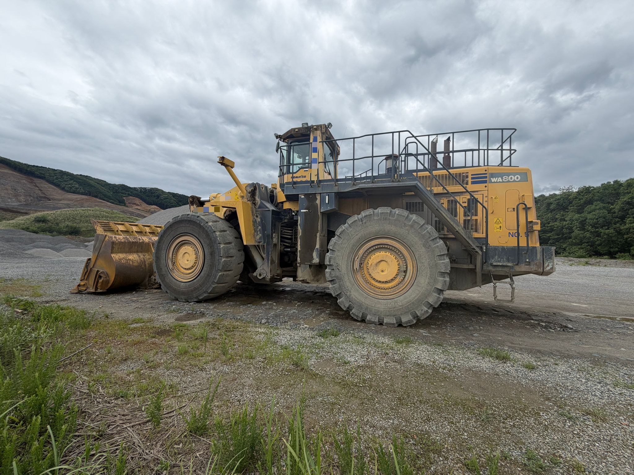 Komatsu WA800 Wheel Loader