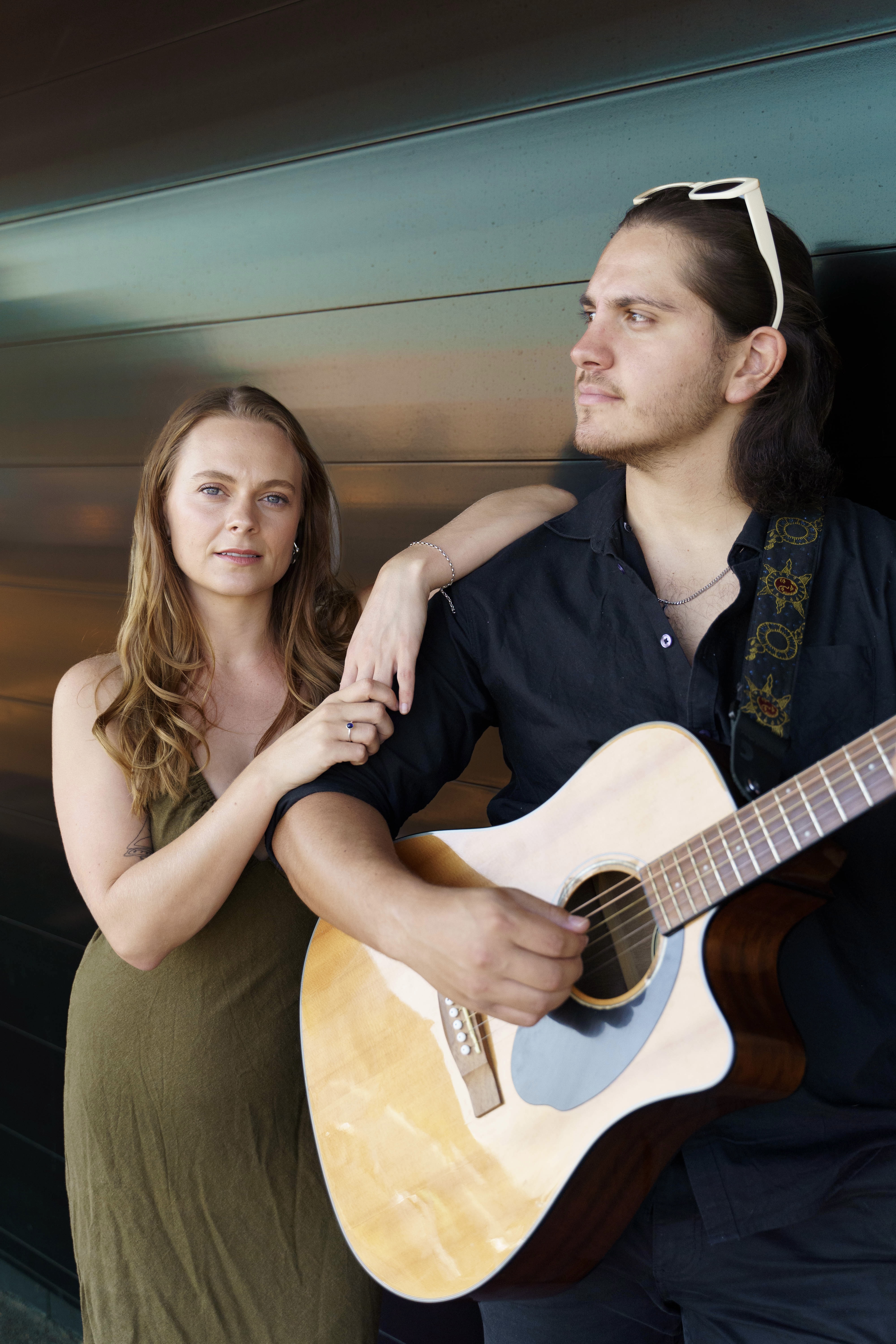 Electric Vibez duo portrait