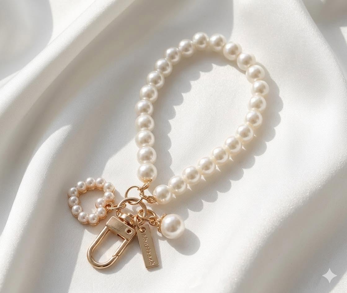 Pearl Beaded Charm Bracelet