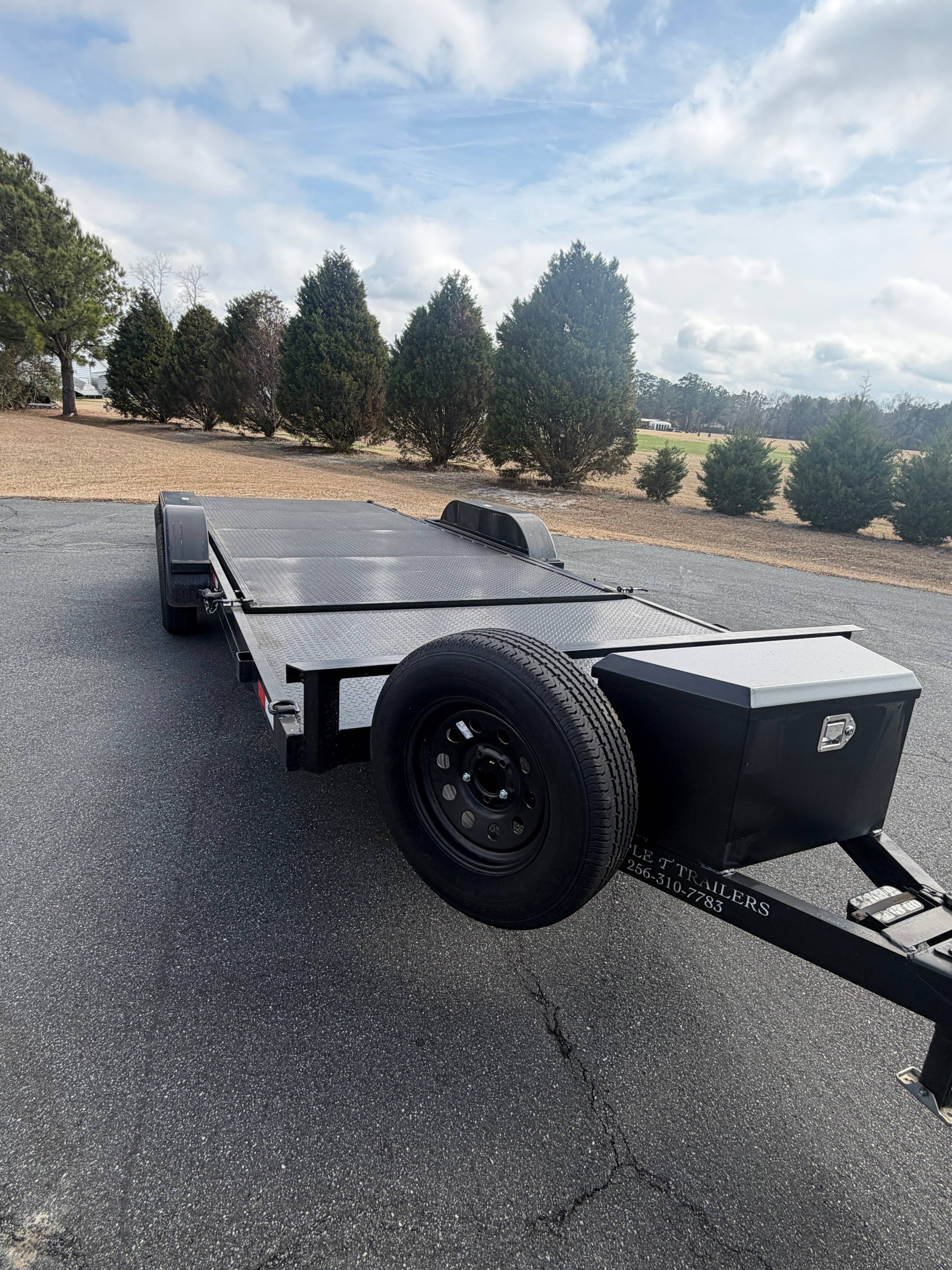 20ft Tilt Trailer — thumbnail view 4
