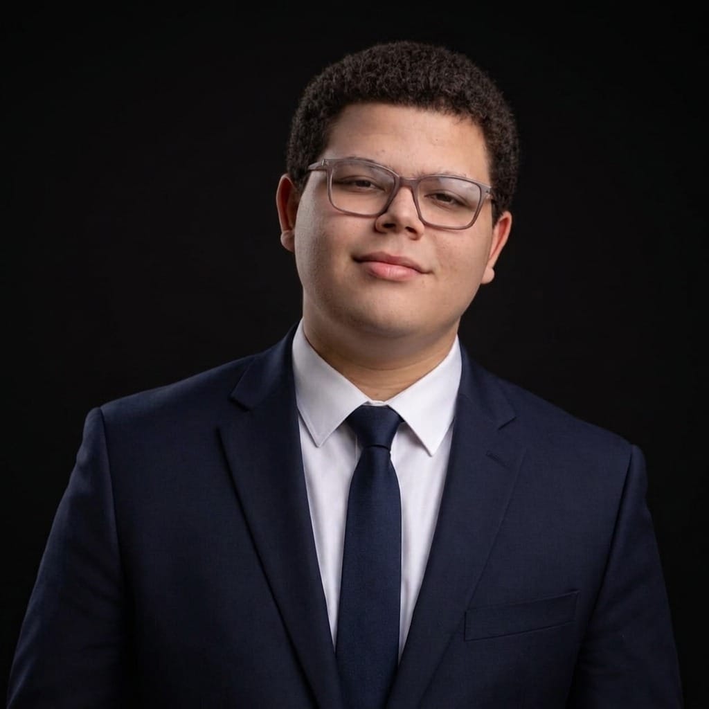 Formal portrait of Mark Nader