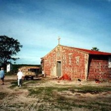 Dorfkirche in Mucambo