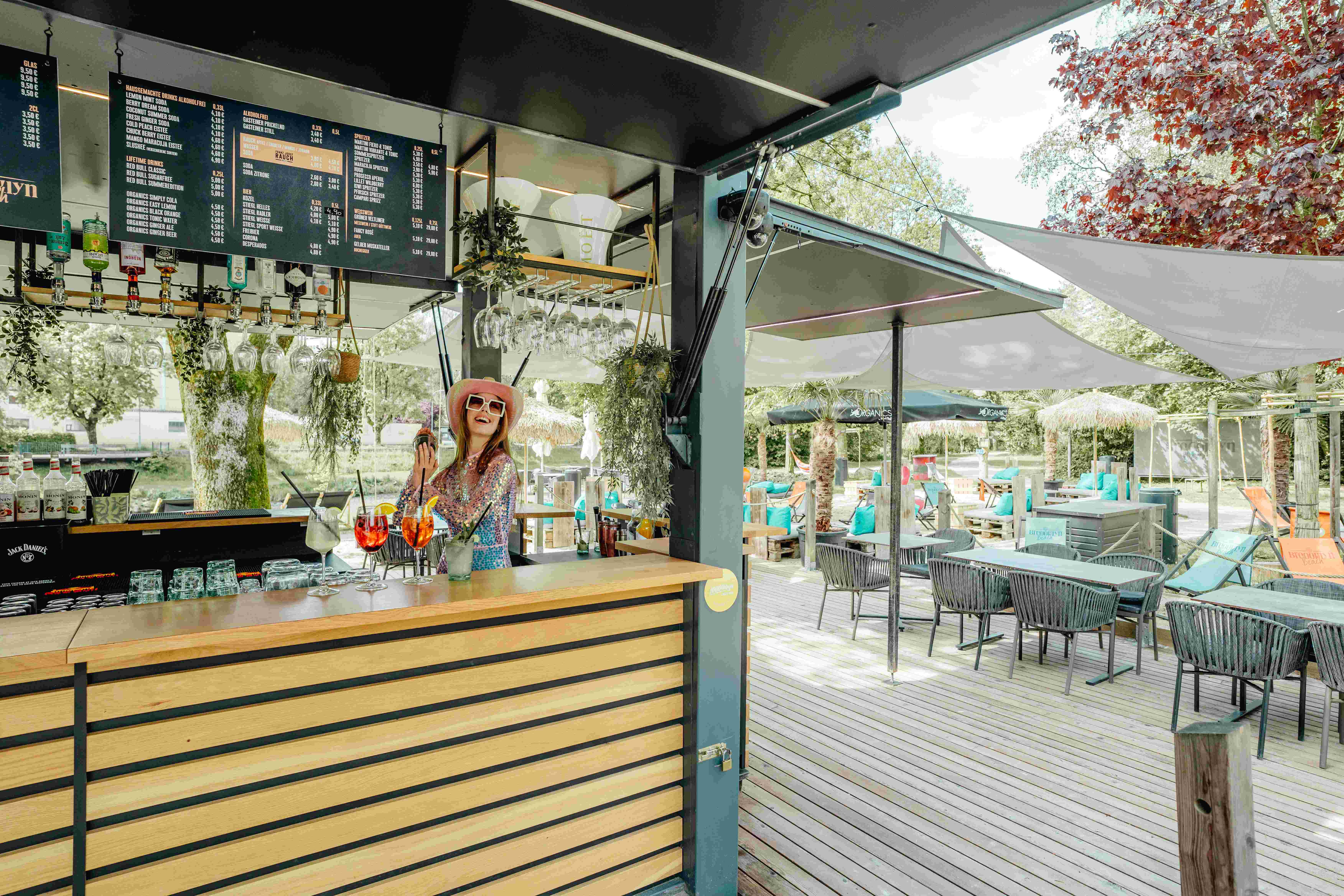 Bar Overview