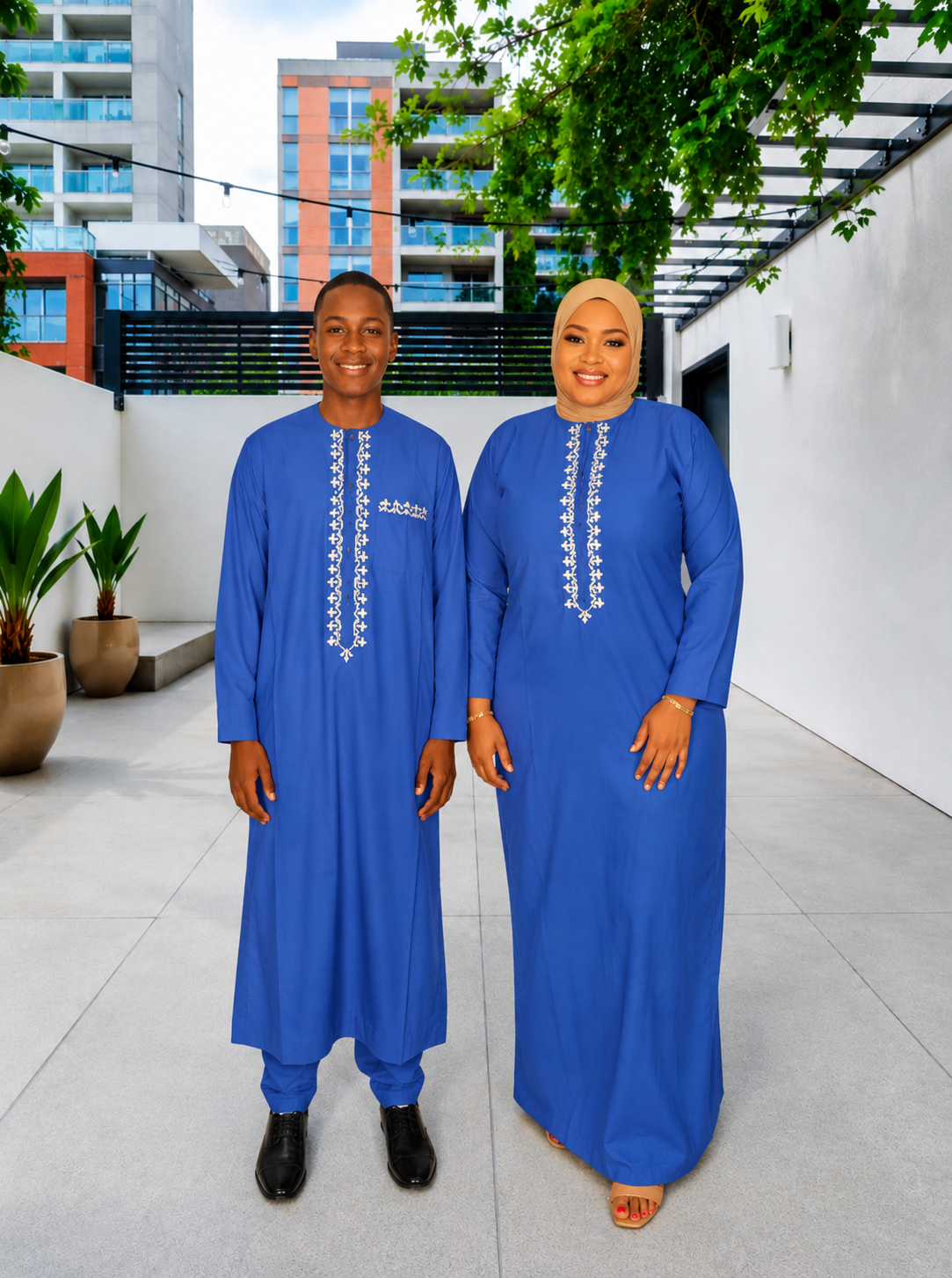 Couple Bleu Royal